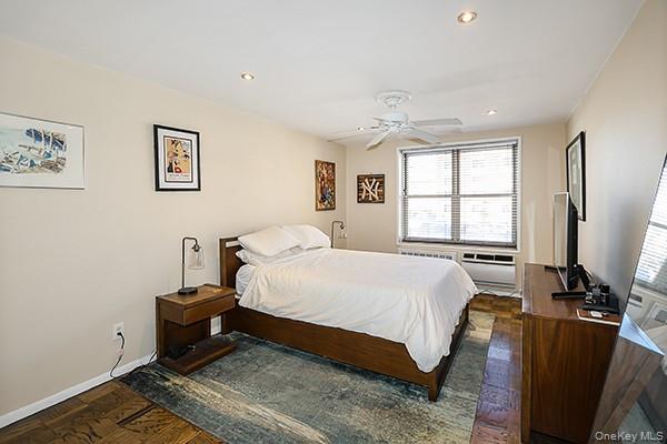 #14 photo, 410 E Broadway, Long Beach , NY 11561