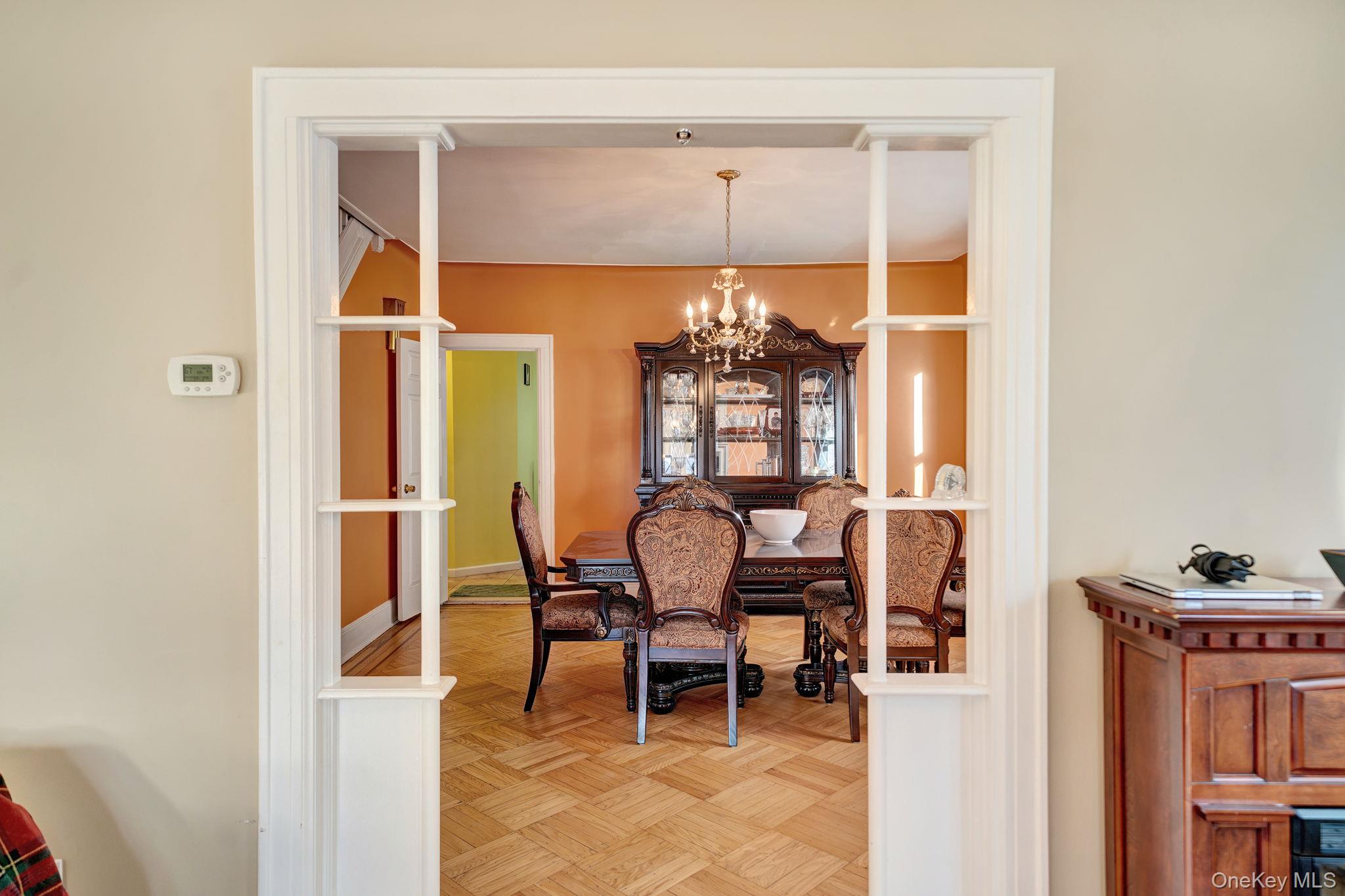 #8 photo, 10439 115th Street, Richmond Hill S. , NY 11419