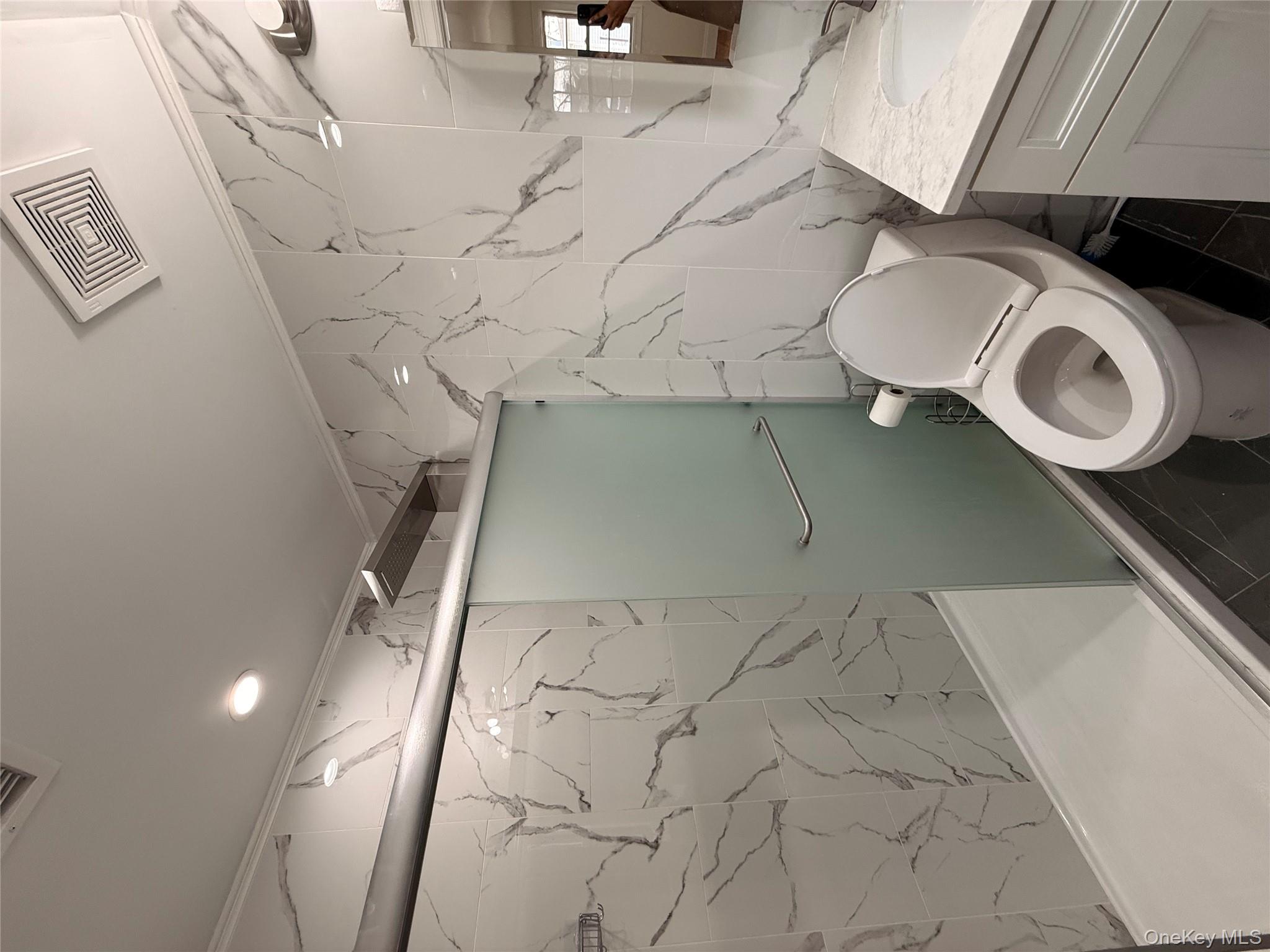 #11 photo, 23938 148th Road, קווינס Rosedale , NY 11422