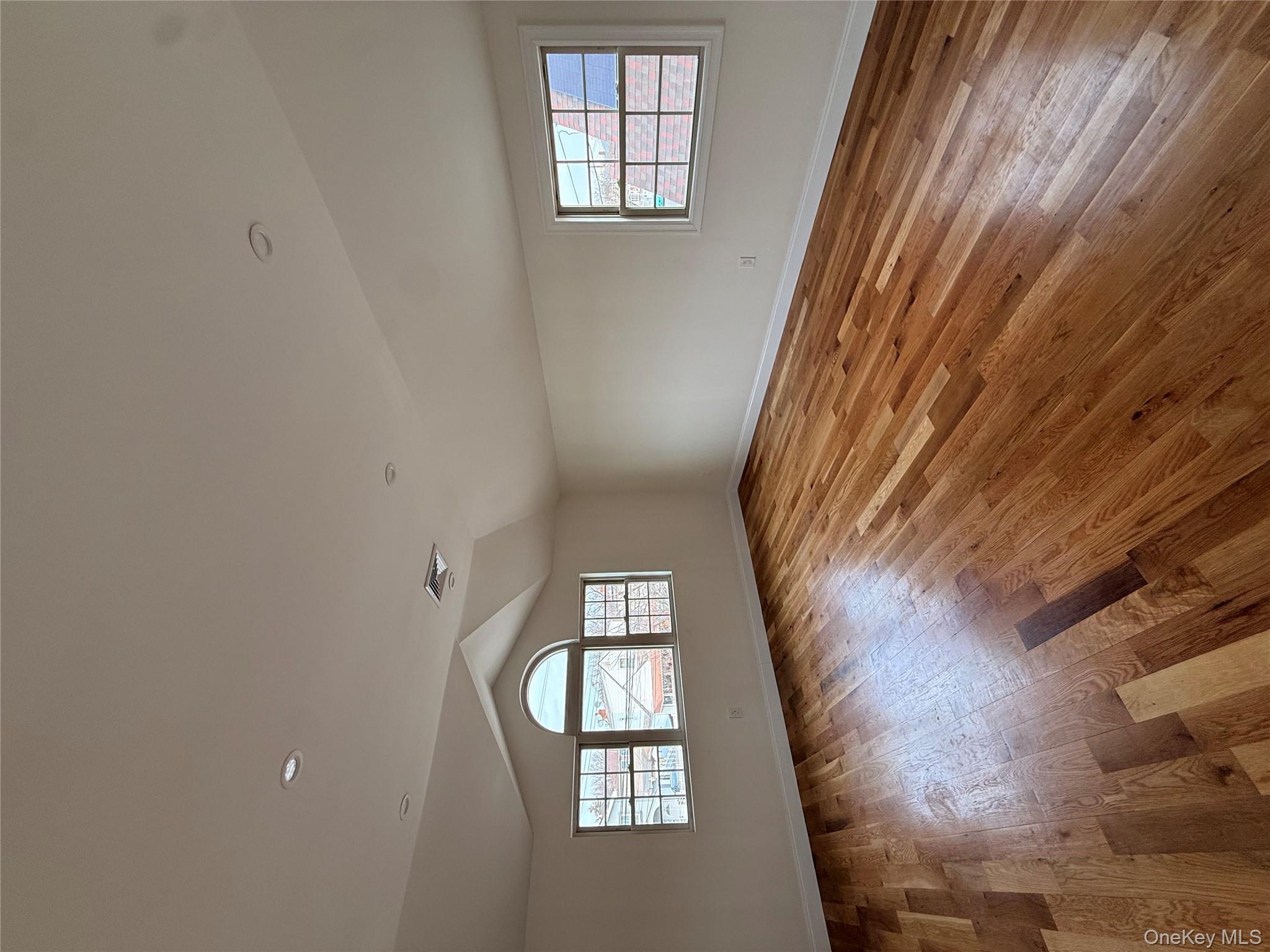 #3 photo, 23938 148th Road, קווינס Rosedale , NY 11422