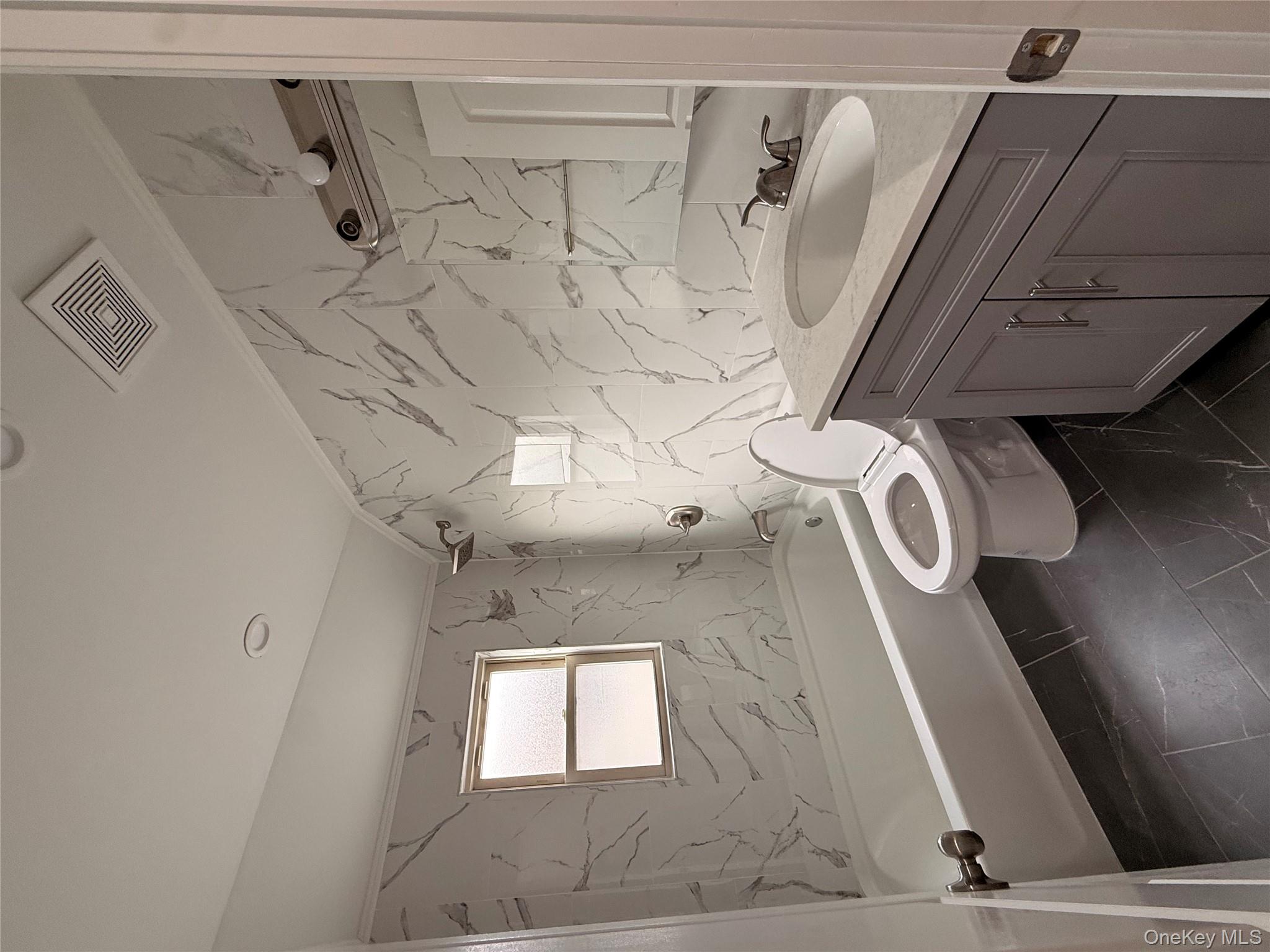 #8 photo, 23938 148th Road, קווינס Rosedale , NY 11422