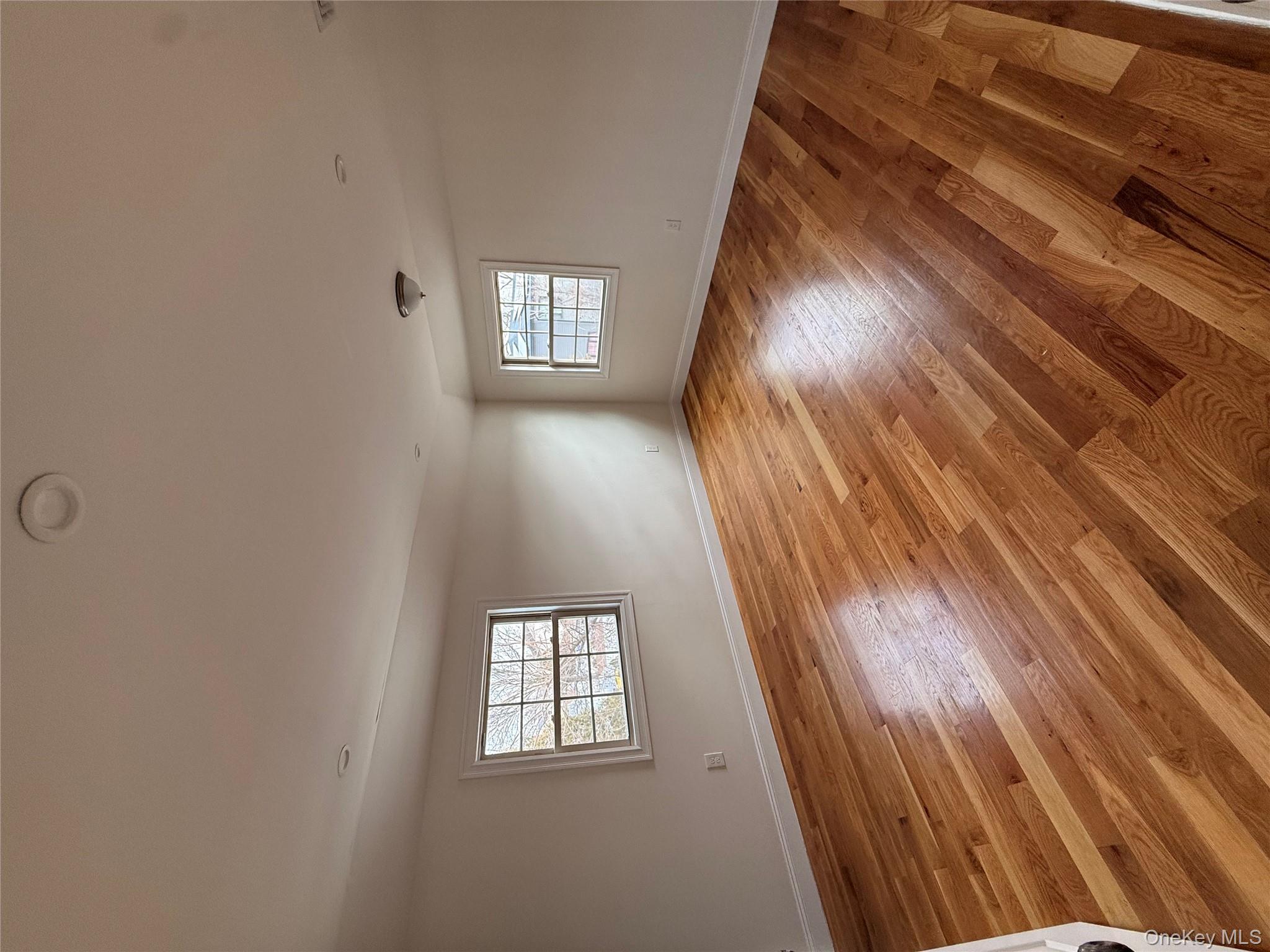 #9 photo, 23938 148th Road, קווינס Rosedale , NY 11422