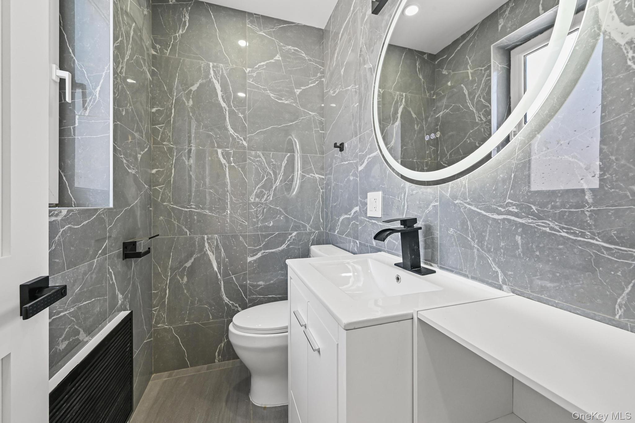 #15 photo, 32-35 164th Street, Куинс ‖ Flushing , NY 11358