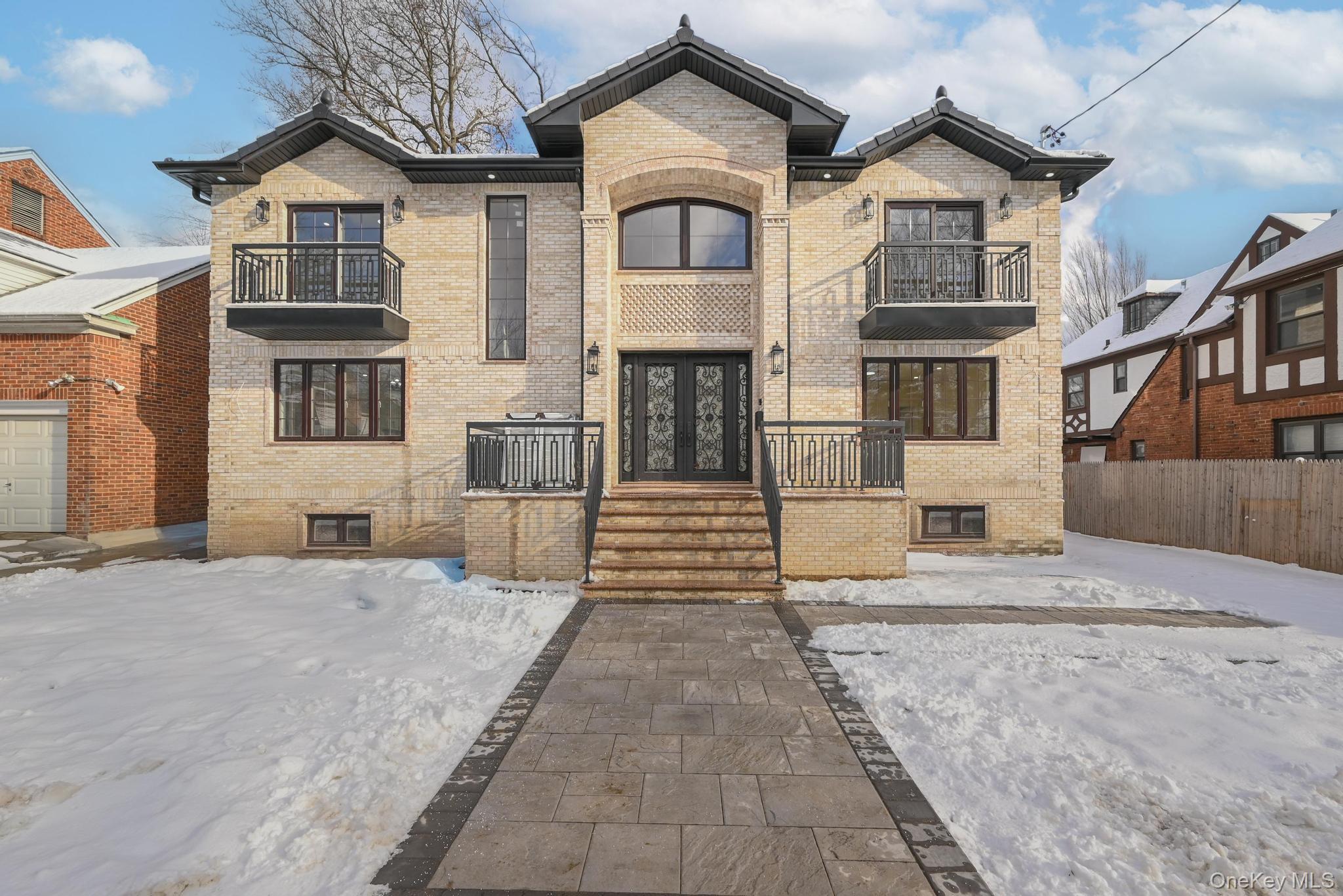 #2 photo, 32-35 164th Street, Куинс ‖ Flushing , NY 11358