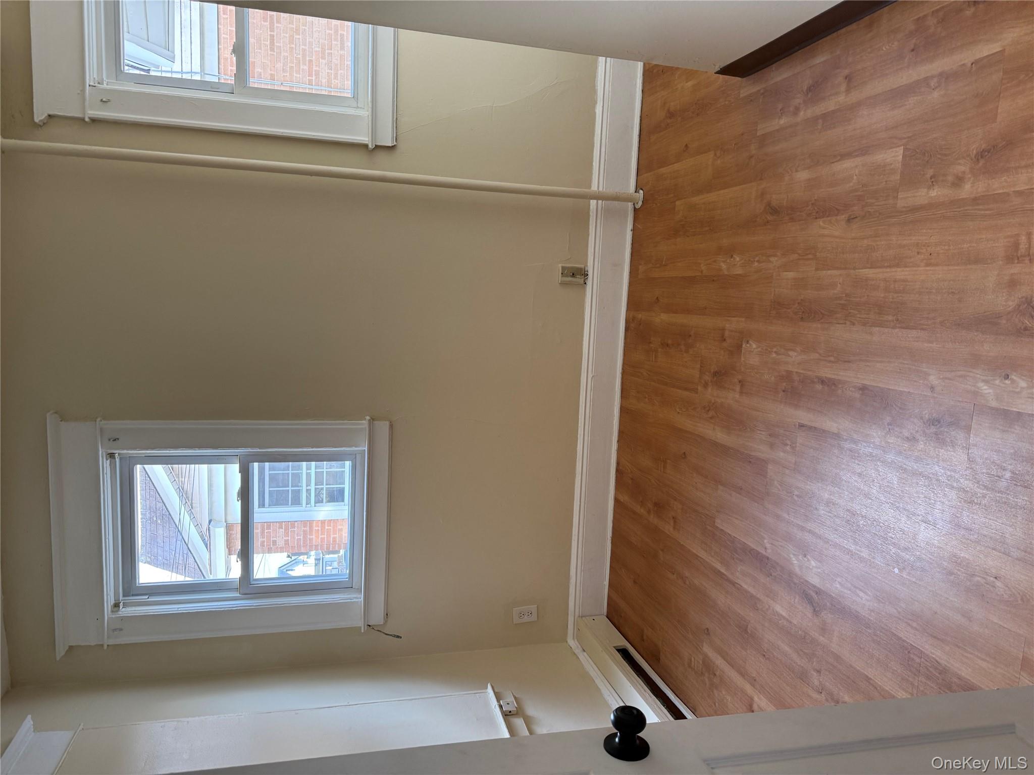 #2 photo, 31 Lafayette Avenue, Hempstead , NY 11550