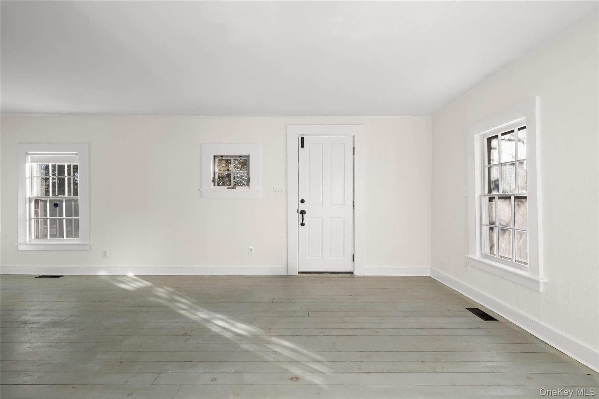 #11 photo, 127 Route 100, Katonah , NY 10536