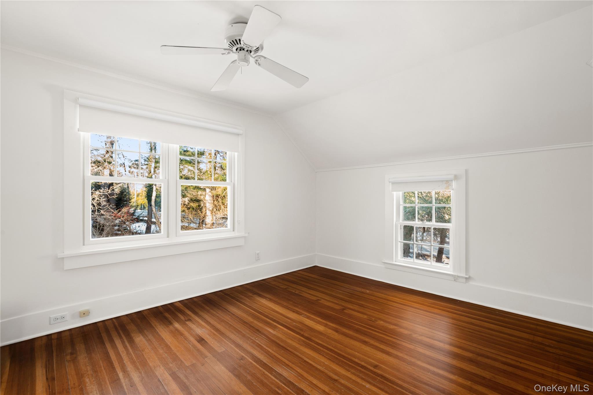 #19 photo, 127 Route 100, Katonah , NY 10536