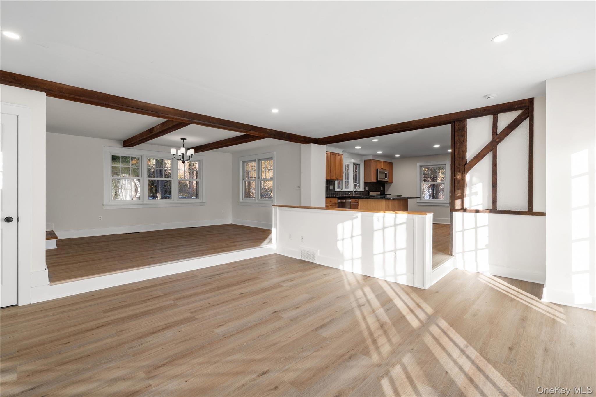 #6 photo, 127 Route 100, Katonah , NY 10536