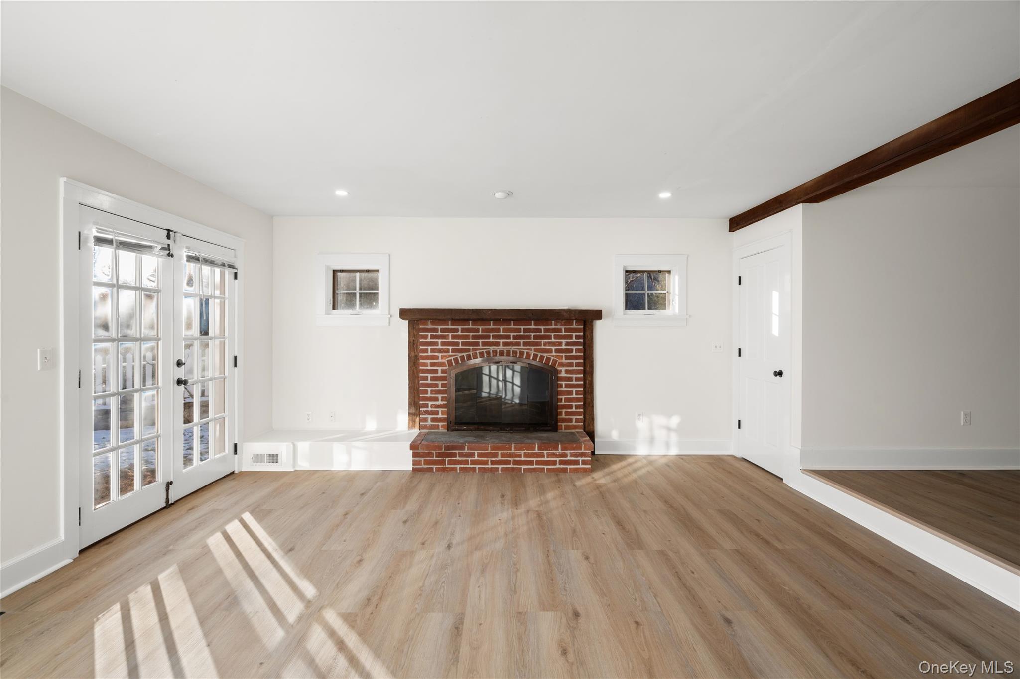 #7 photo, 127 Route 100, Katonah , NY 10536