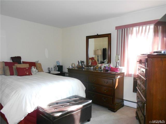 #11 photo, 900 Midland Avenue, Yonkers , NY 10704