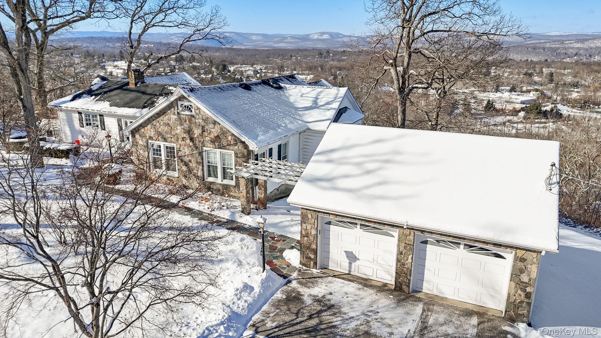 #6 photo, 3483 Fenimore Avenue, Mohegan Lake , NY 10547