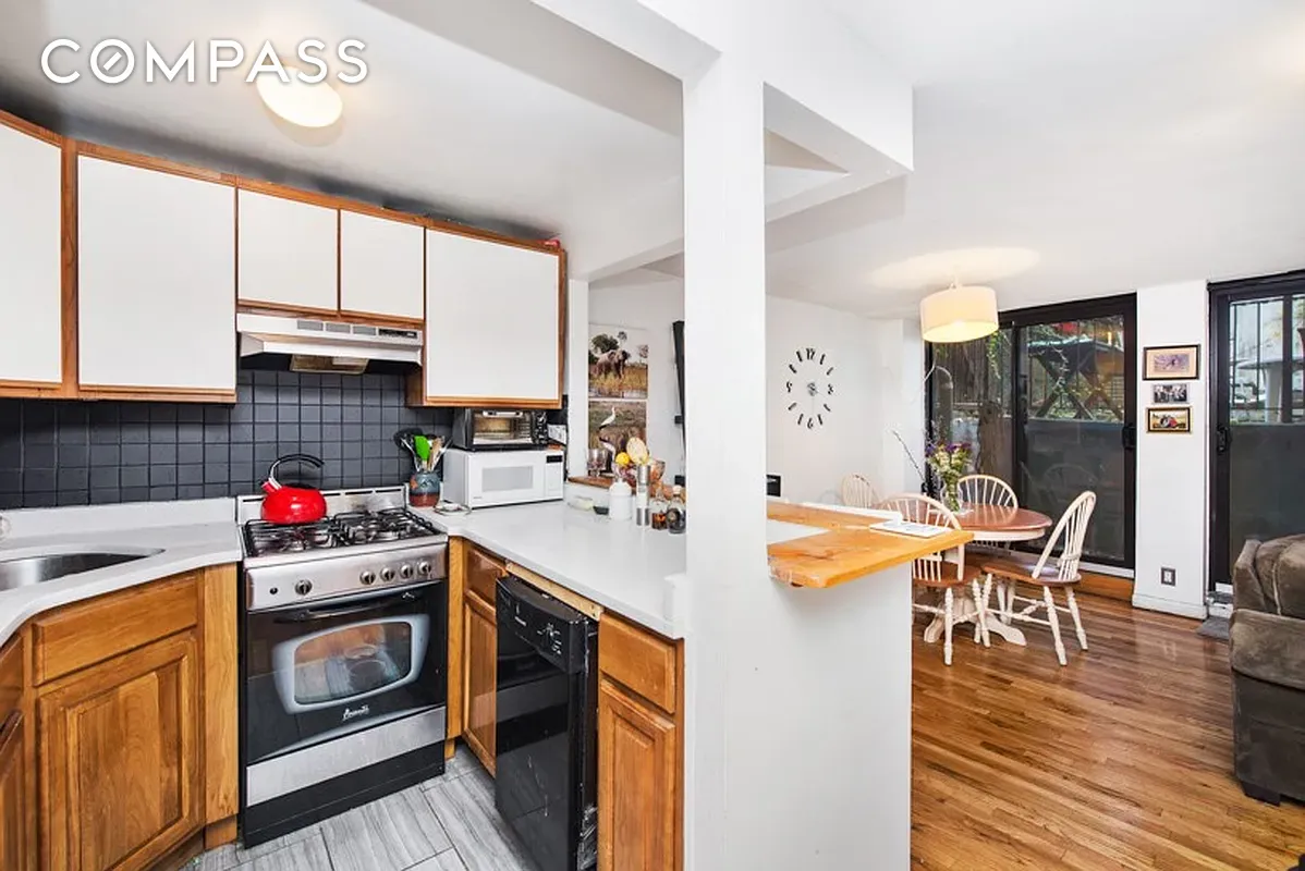 #6 photo, 339 W 20th Street, 曼哈顿 Chelsea , NY 10011