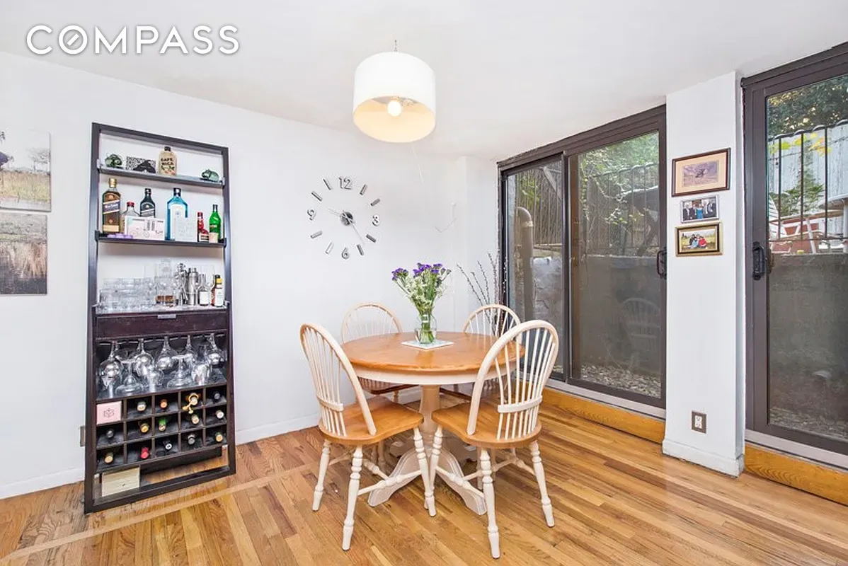 #7 photo, 339 W 20th Street, 曼哈顿 Chelsea , NY 10011