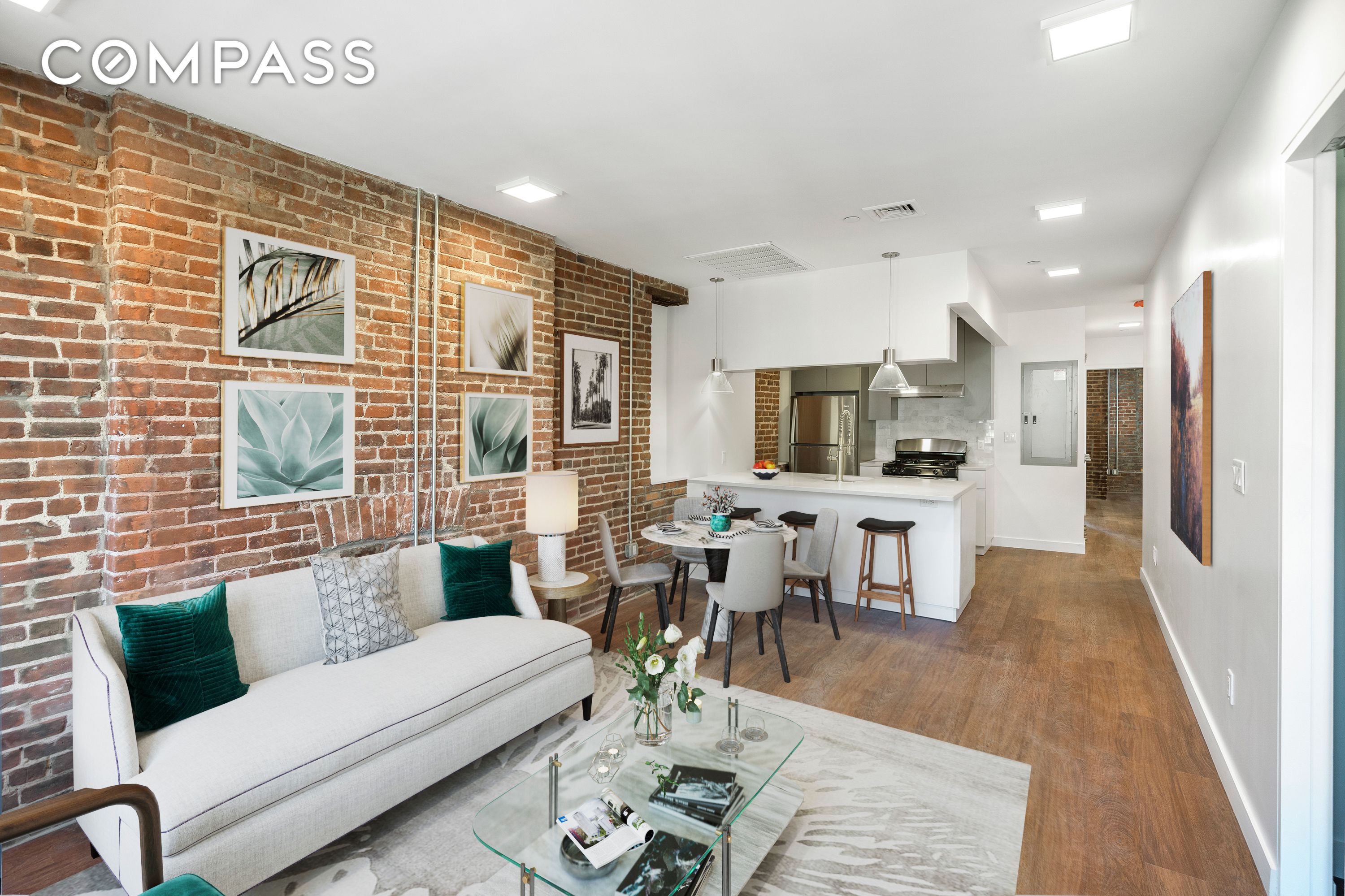 #2 photo, 406 W 52nd Street, Hell's Kitchen , NY 10019