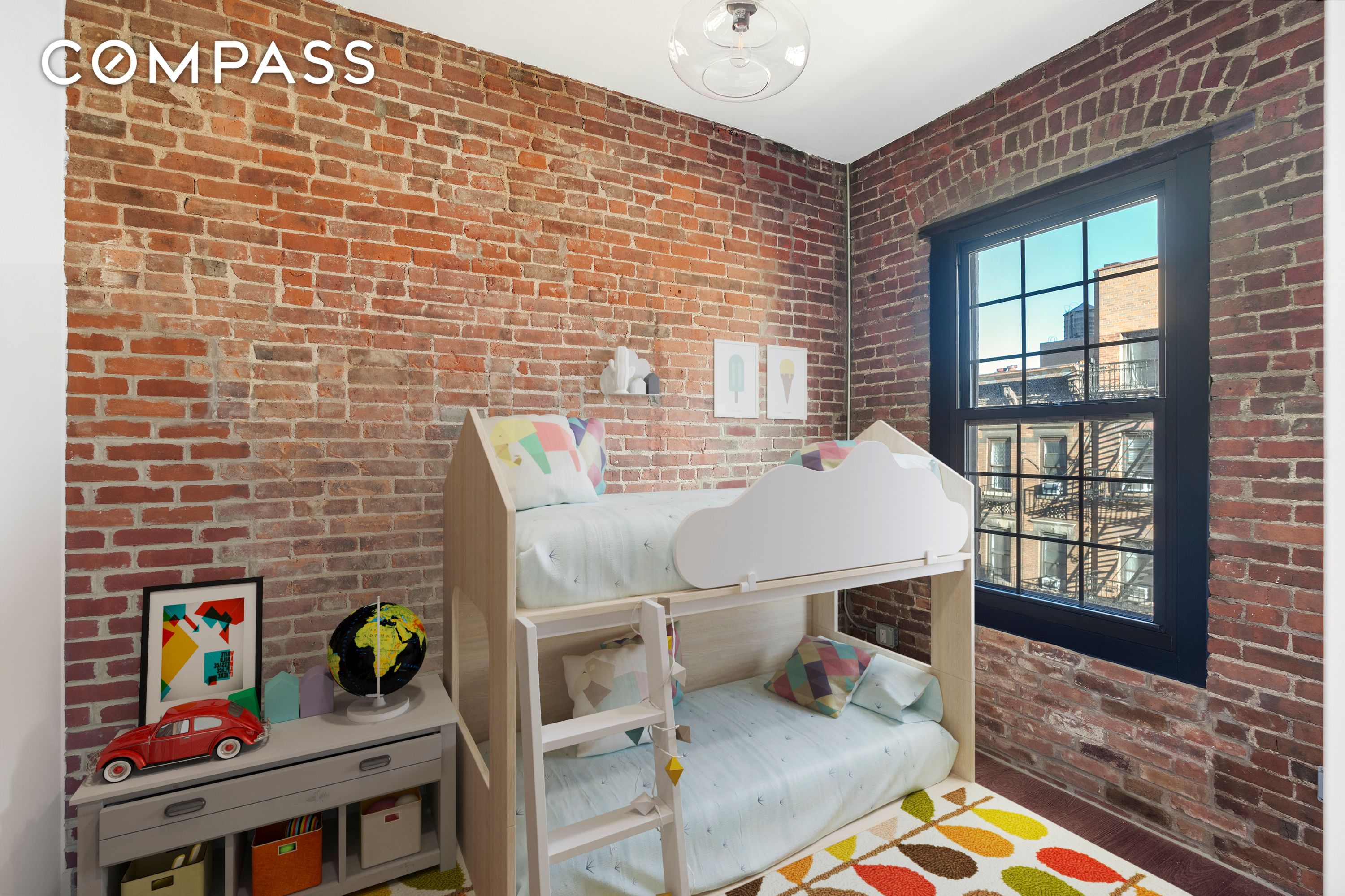 #6 photo, 406 W 52nd Street, Hell's Kitchen , NY 10019