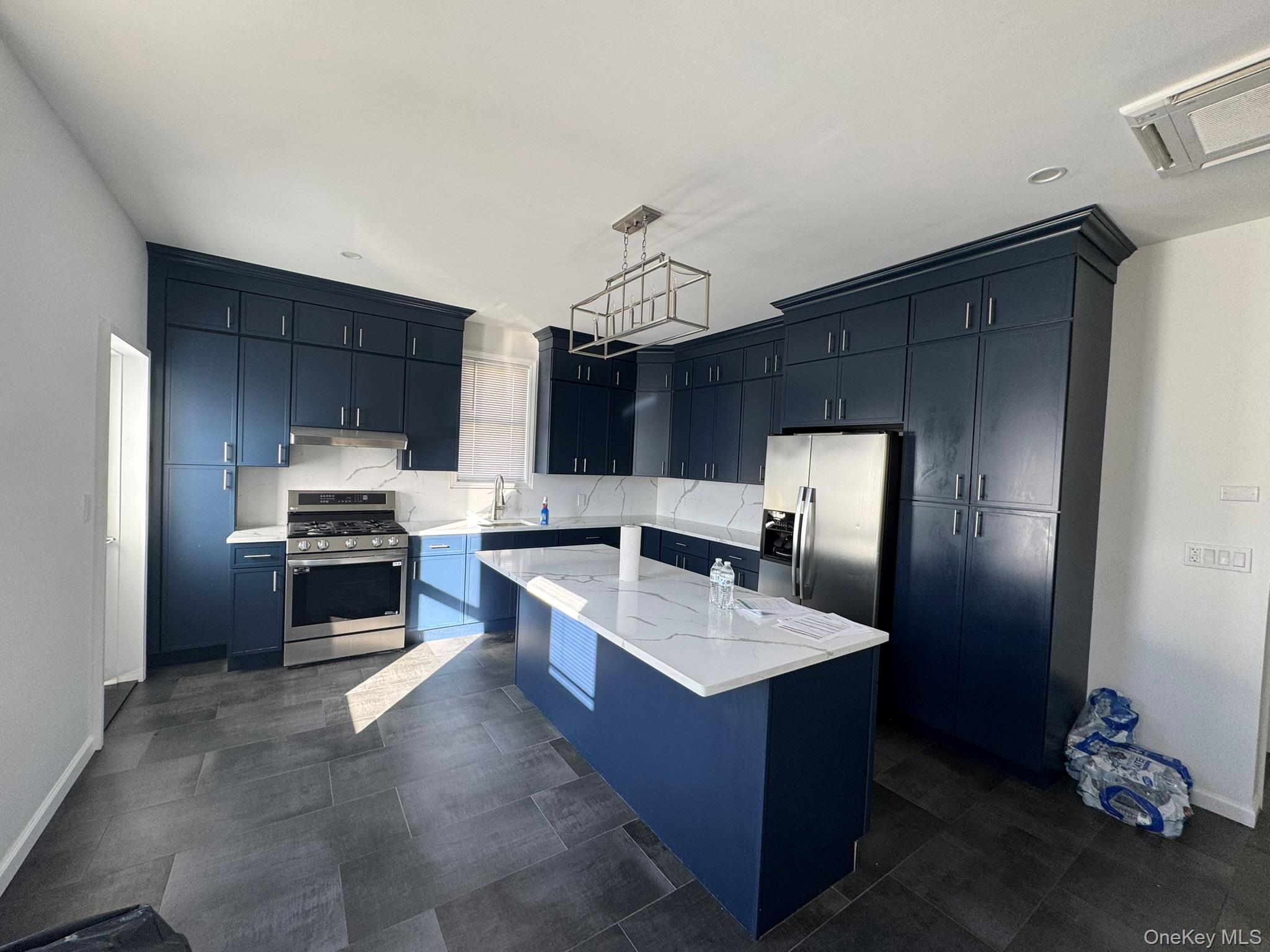 #6 photo, 88-36 77th Street, Куинс ‖ Woodhaven , NY 11421