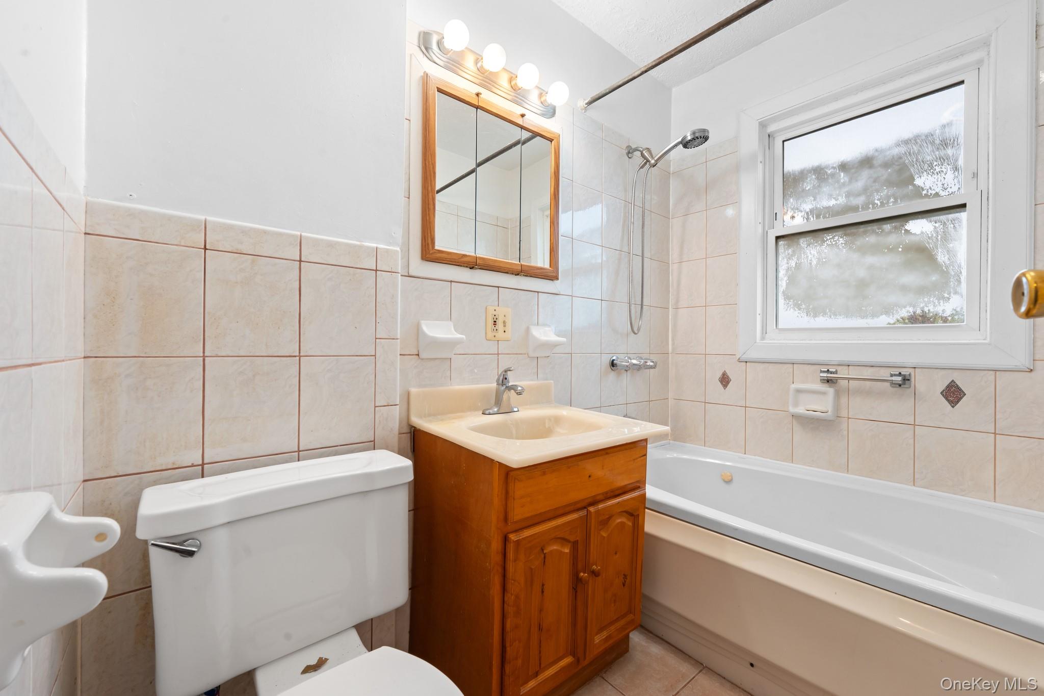 #8 photo, 4326 Boyd Avenue, 브롱크스 Bronx , NY 10466