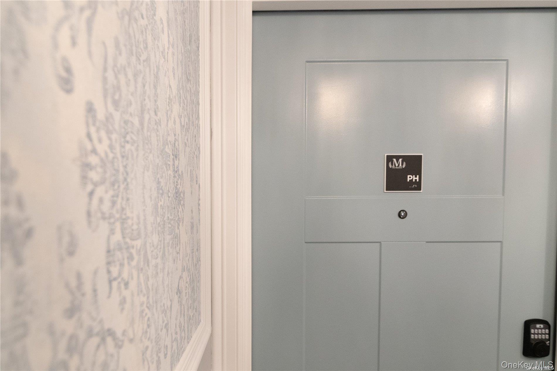 #1 photo, 1090 New York Avenue, Huntington Station , NY 11746