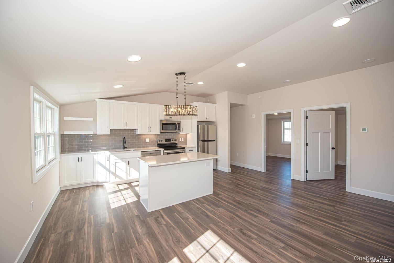 #2 photo, 1090 New York Avenue, Huntington Station , NY 11746