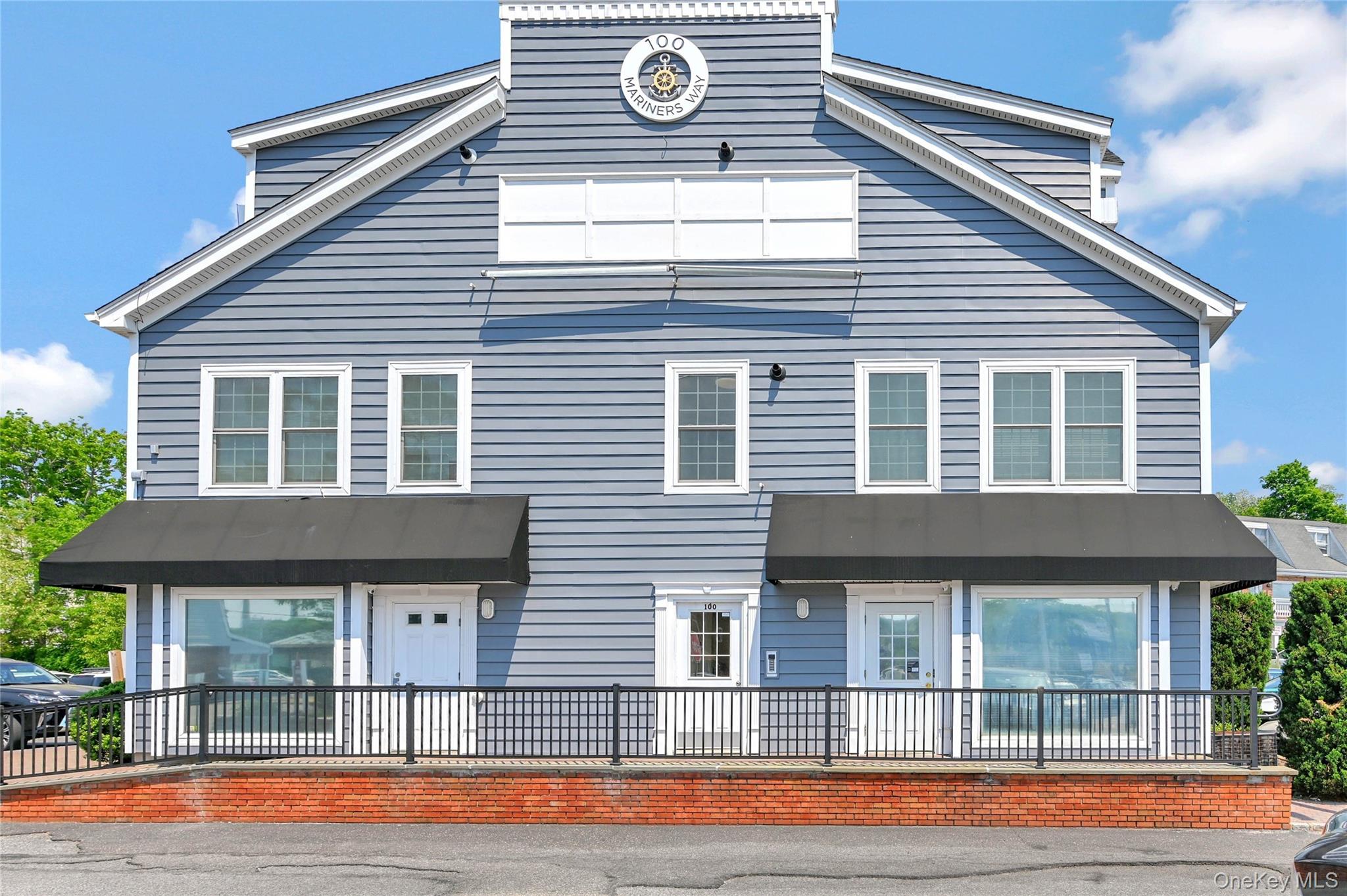 #1 photo, 100 Mariners Way, 롱 아일랜드 Port Jefferson , NY 11777