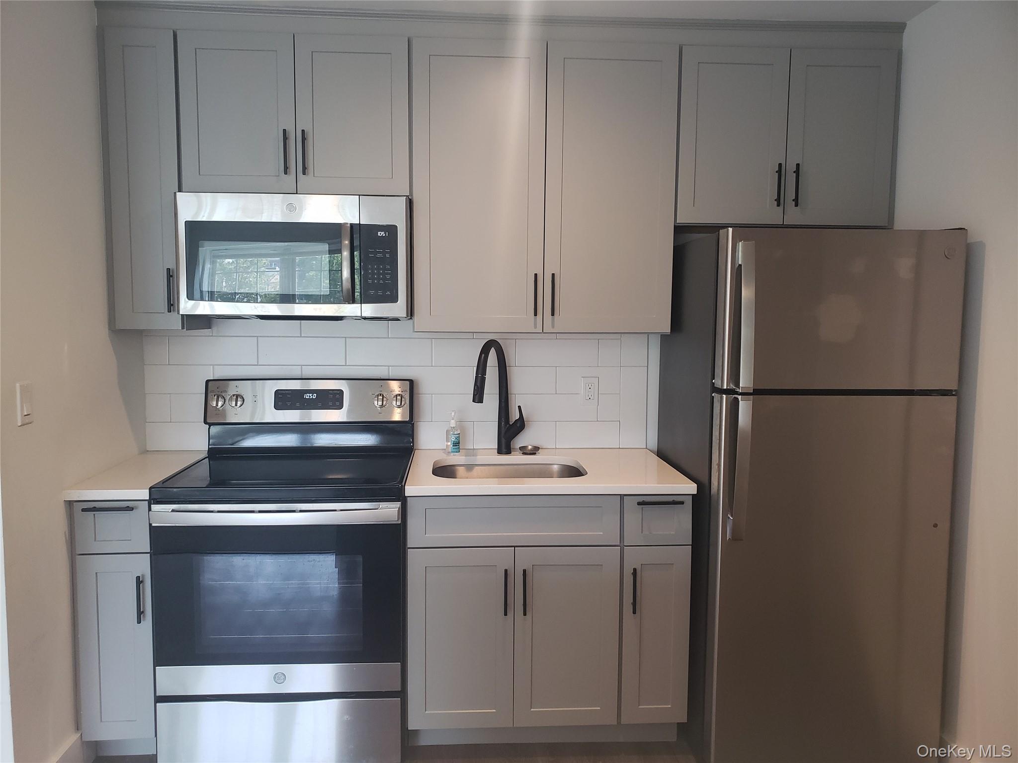 #6 photo, 100 Mariners Way, 롱 아일랜드 Port Jefferson , NY 11777