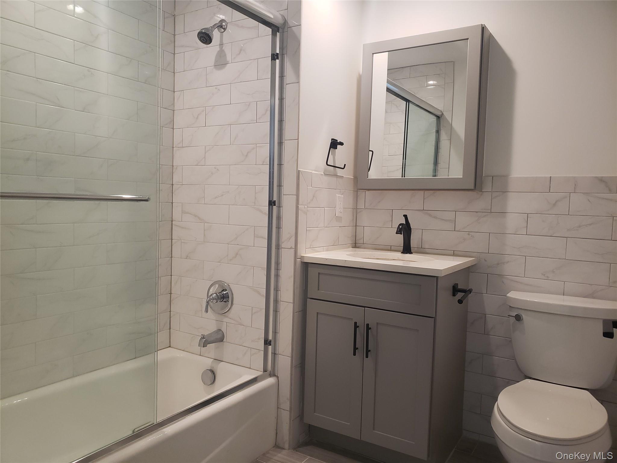 #8 photo, 100 Mariners Way, 롱 아일랜드 Port Jefferson , NY 11777