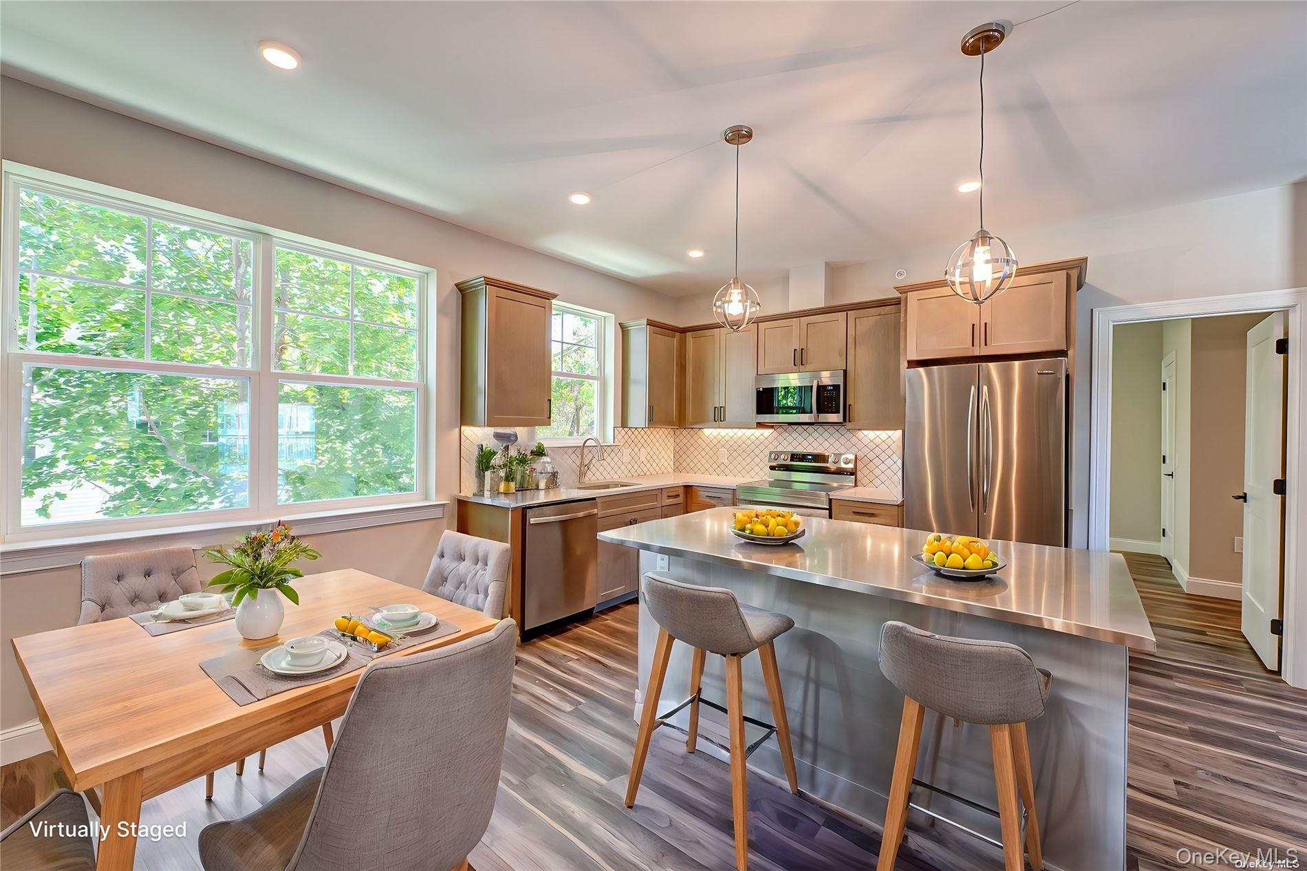 #17 photo, 1 Conklin Street, Farmingdale , NY 11735