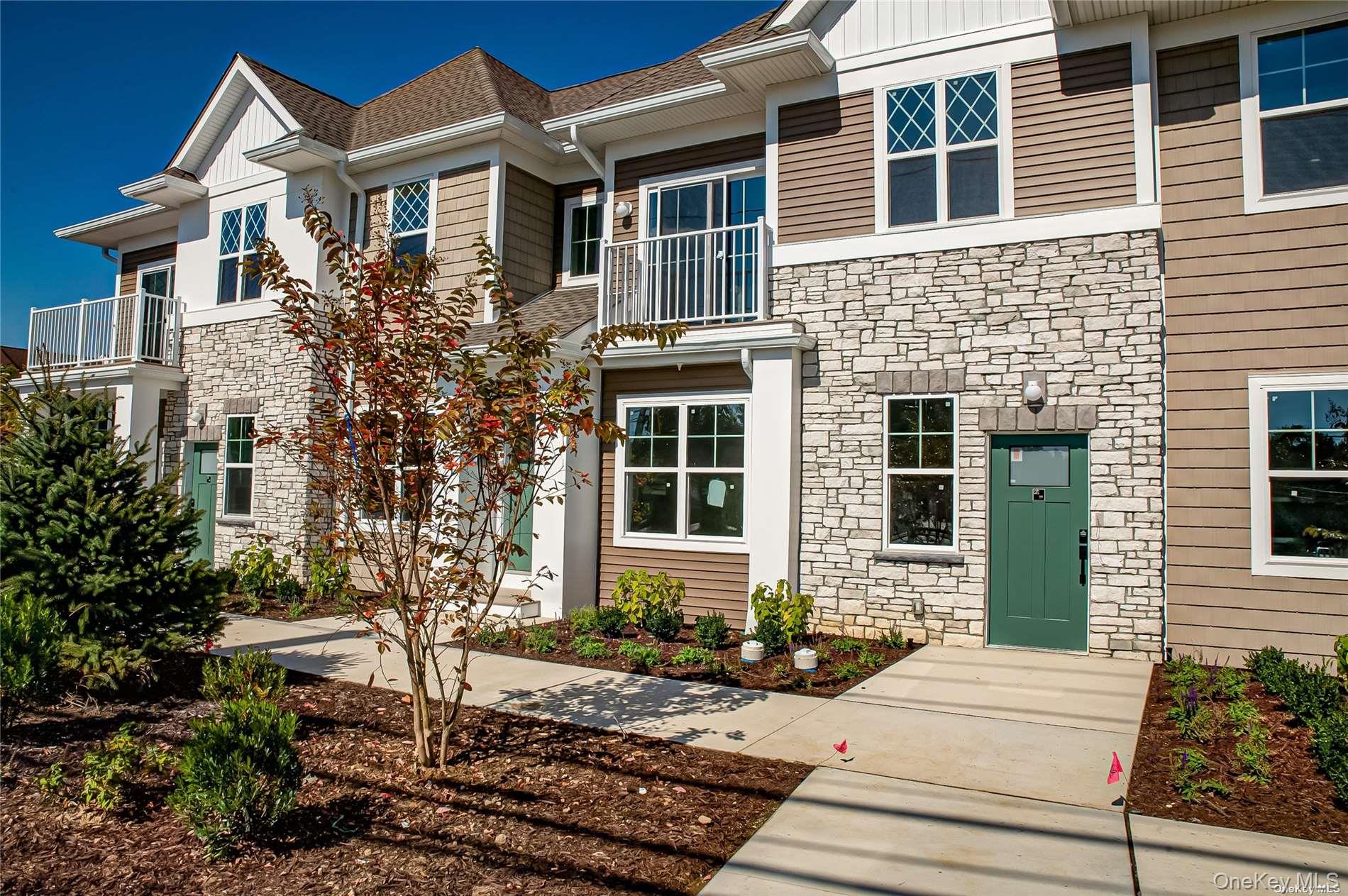 #2 photo, 1 Conklin Street, Farmingdale , NY 11735