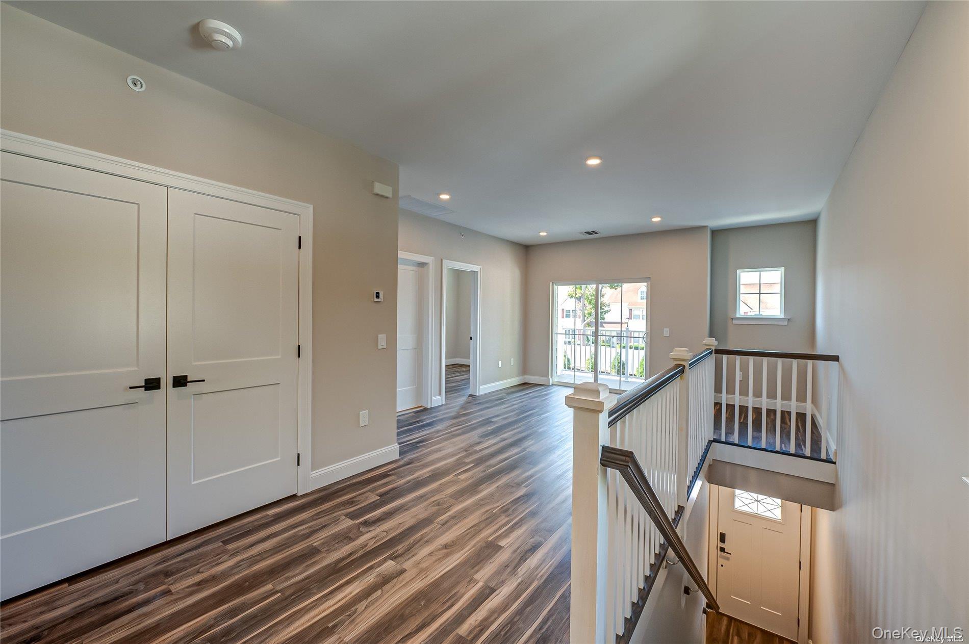 #3 photo, 1 Conklin Street, Farmingdale , NY 11735