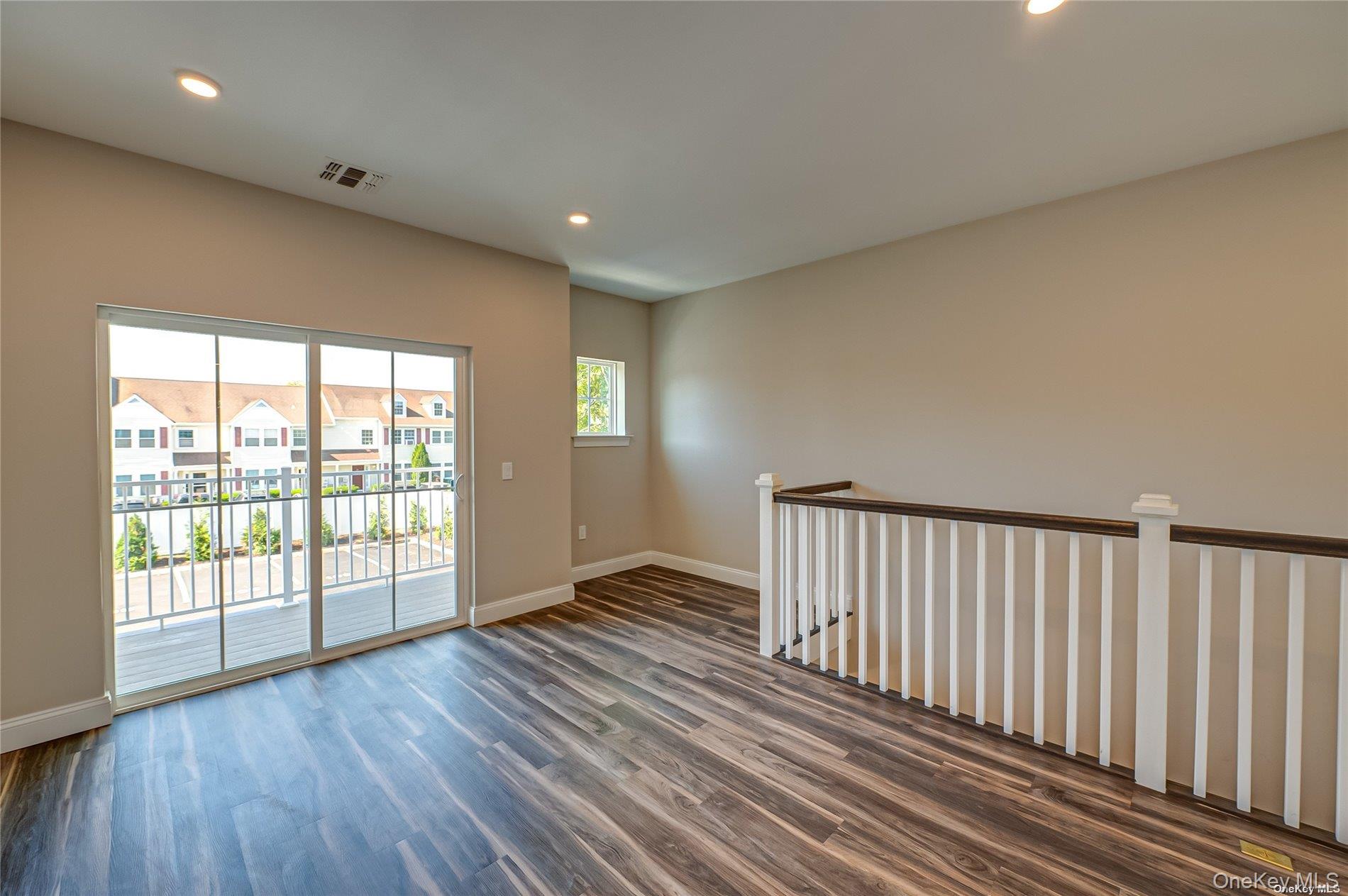 #5 photo, 1 Conklin Street, Farmingdale , NY 11735