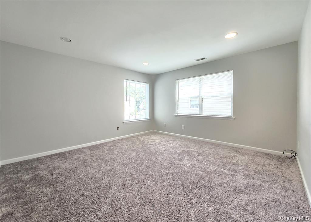 #14 photo, 19 Sunflower Ridge Road, South Setauket , NY 11720