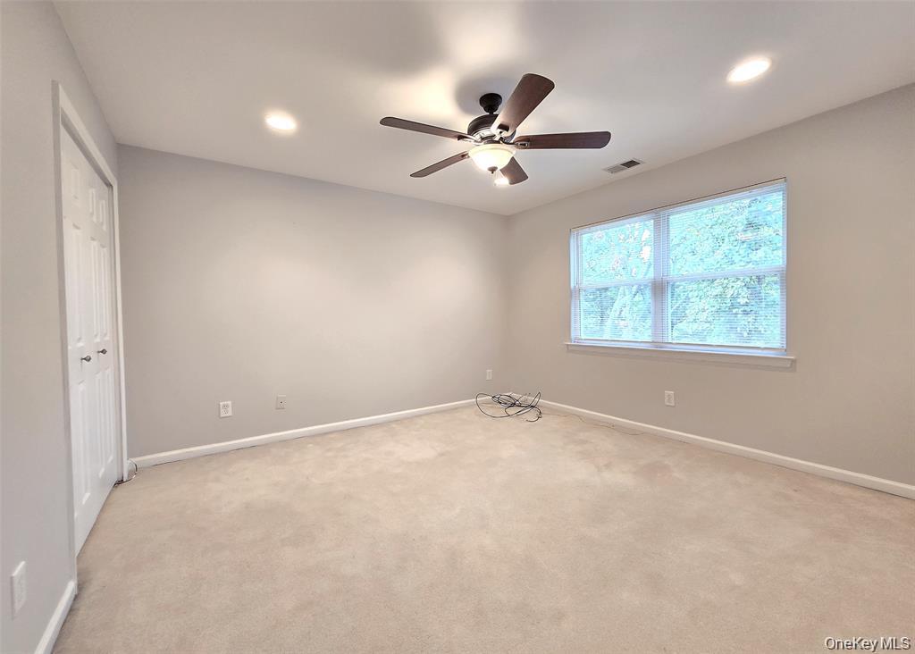 #16 photo, 19 Sunflower Ridge Road, South Setauket , NY 11720