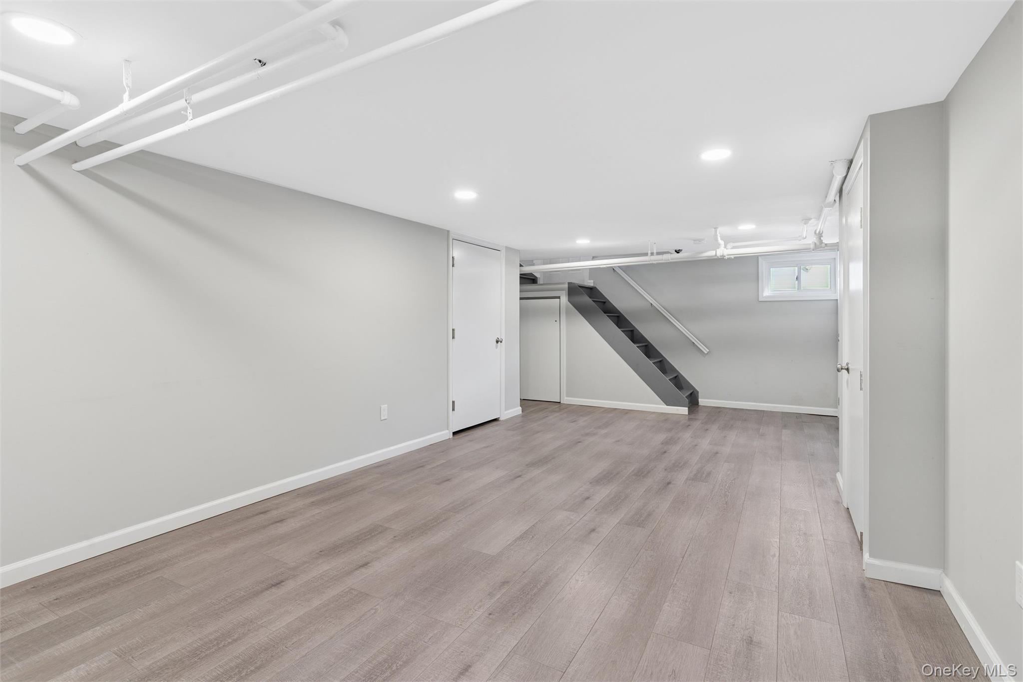 #20 photo, 107 Linden Street, 롱 아일랜드 Rockville Centre , NY 11570