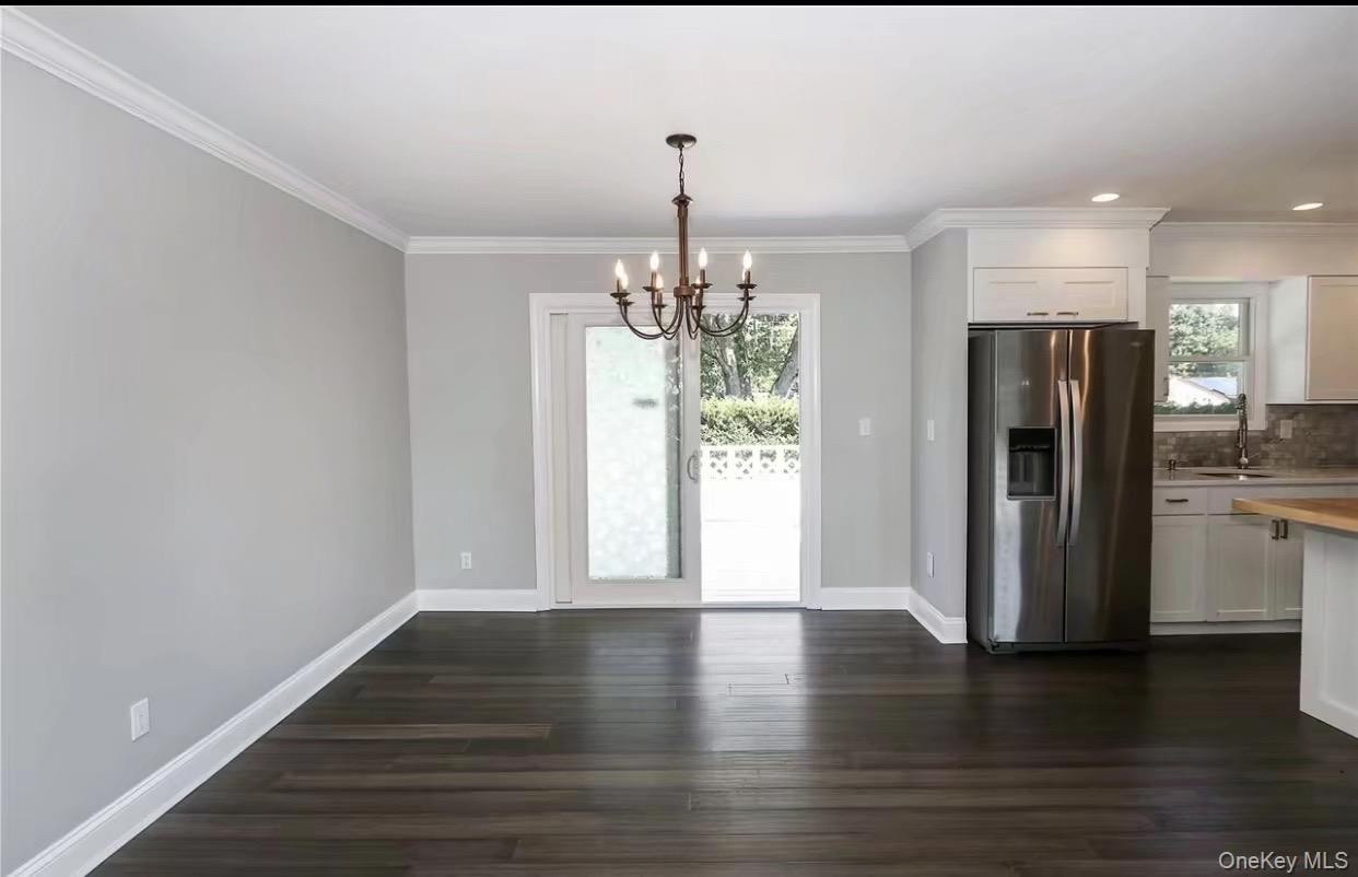 #8 photo, 335 Gillette Street, 롱 아일랜드 Dix Hills , NY 11746