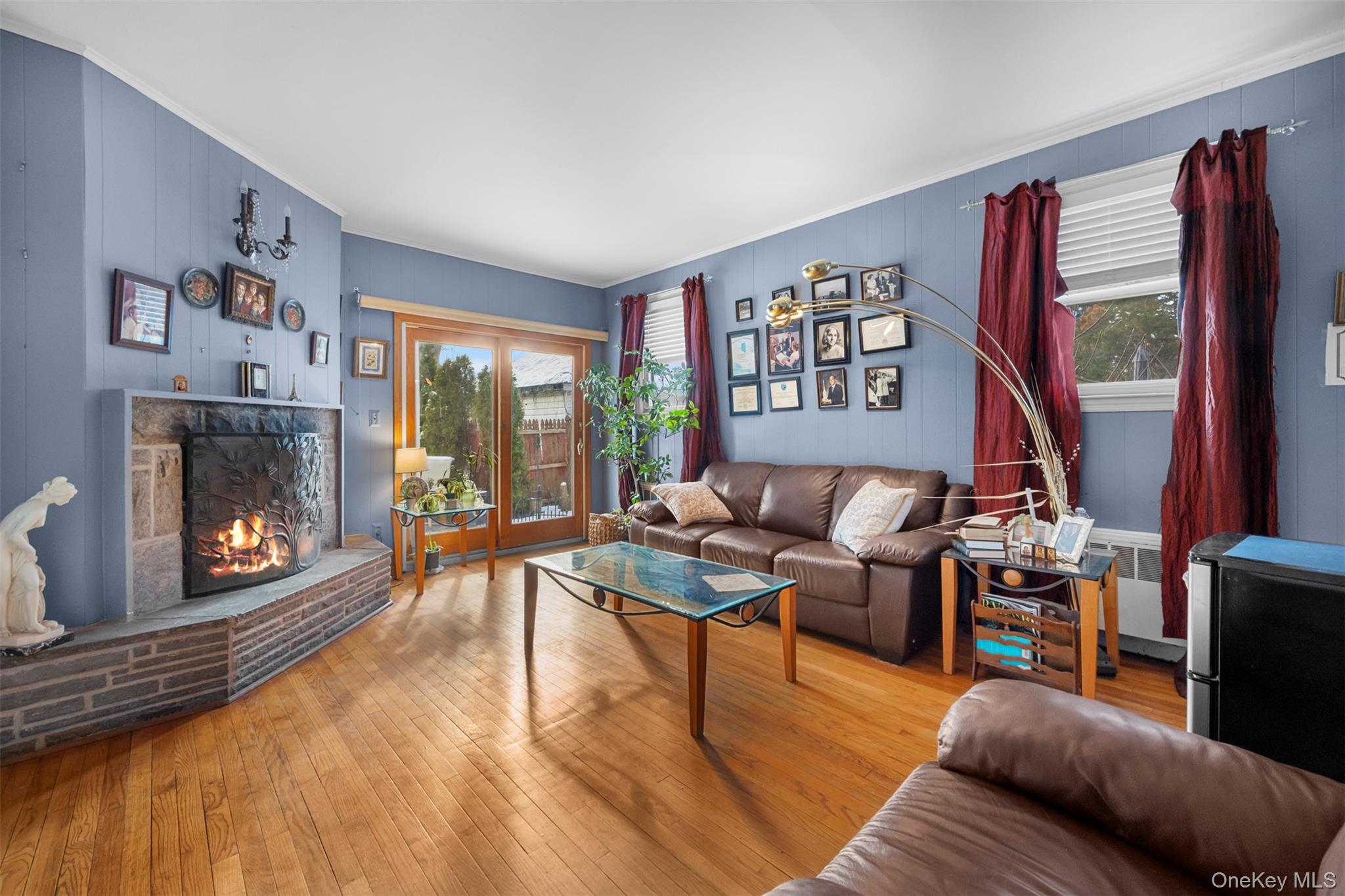 #14 photo, 524 Livingston Street, Westbury , NY 11590