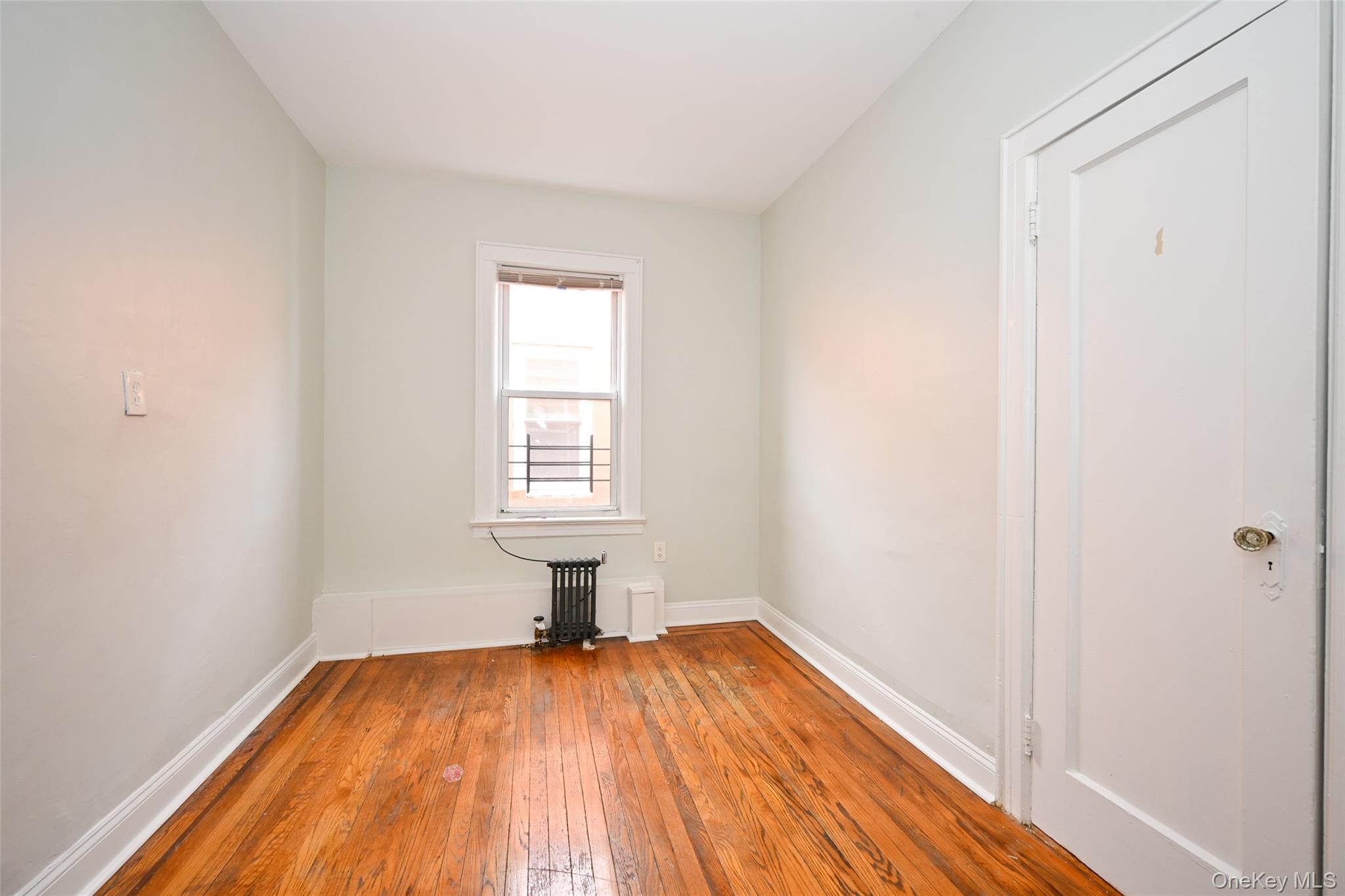 #13 photo, 9308 240 Street, Bellerose , NY 11426