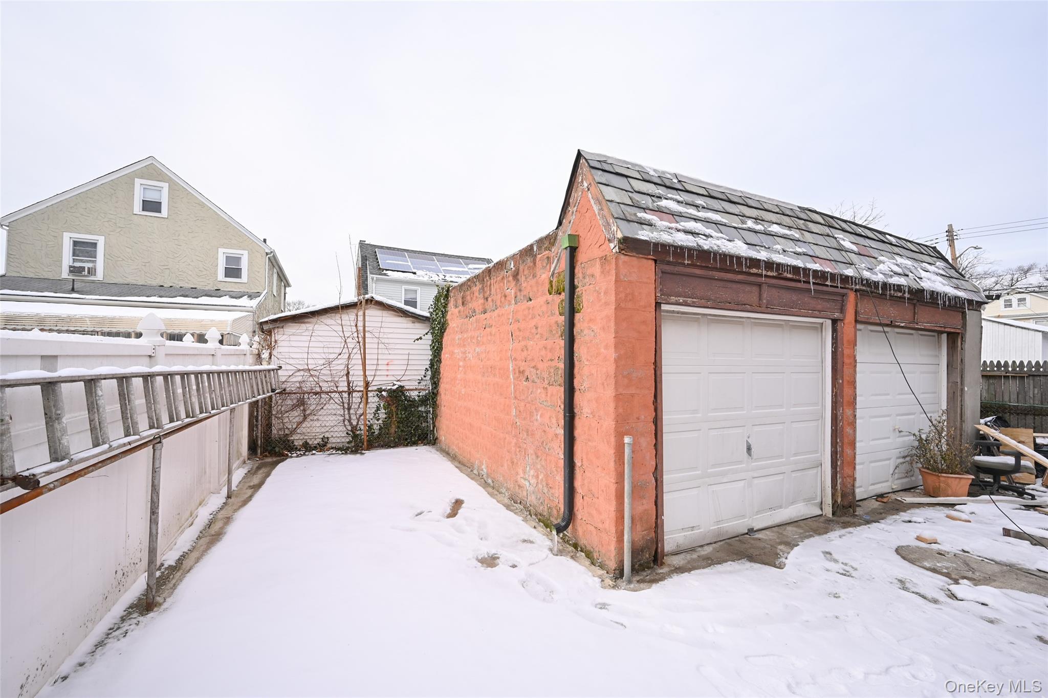 #19 photo, 9308 240 Street, Bellerose , NY 11426