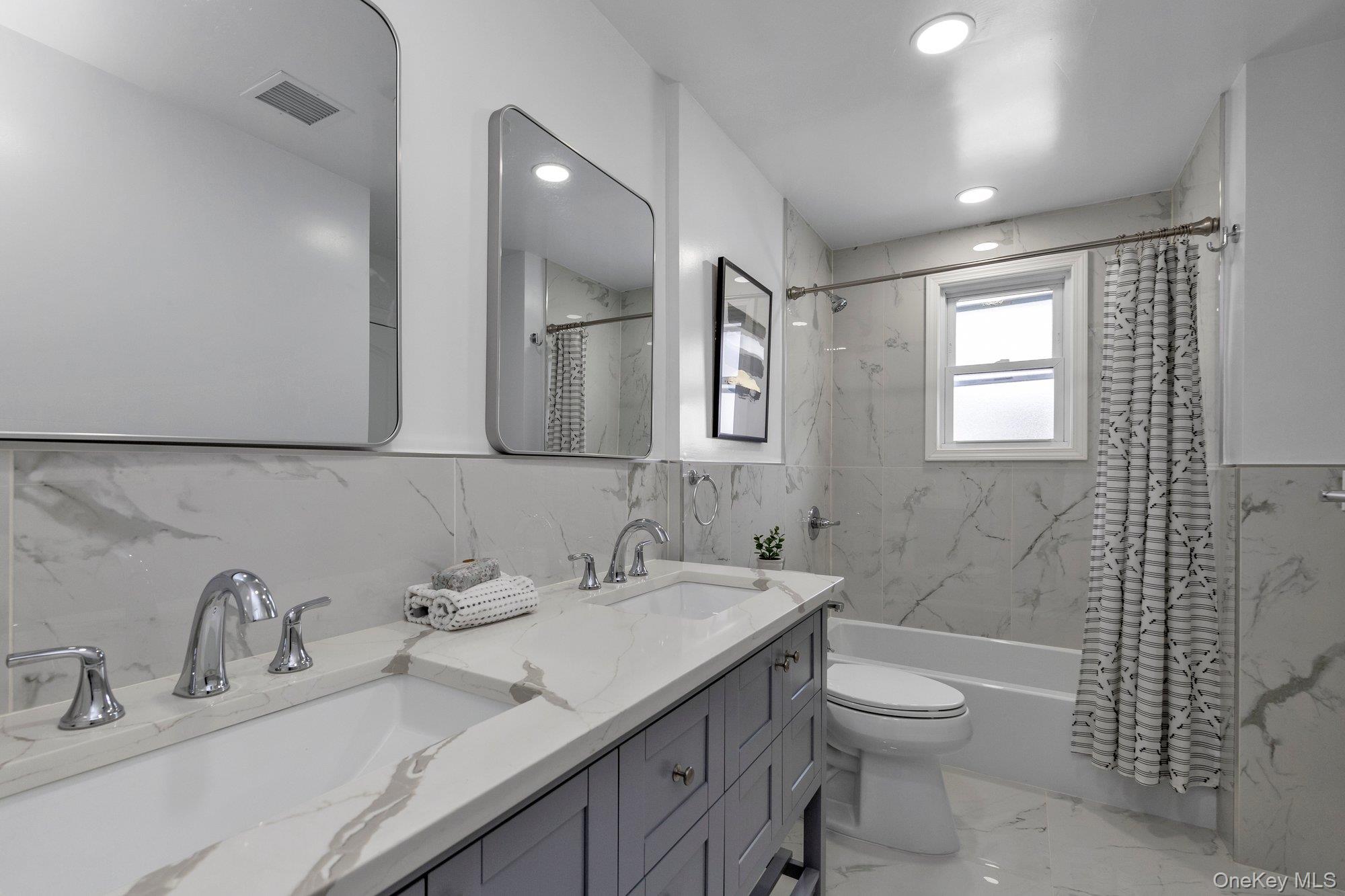 #13 photo, 3 Jayne Avenue, מחוז סאפוק Melville , NY 11747