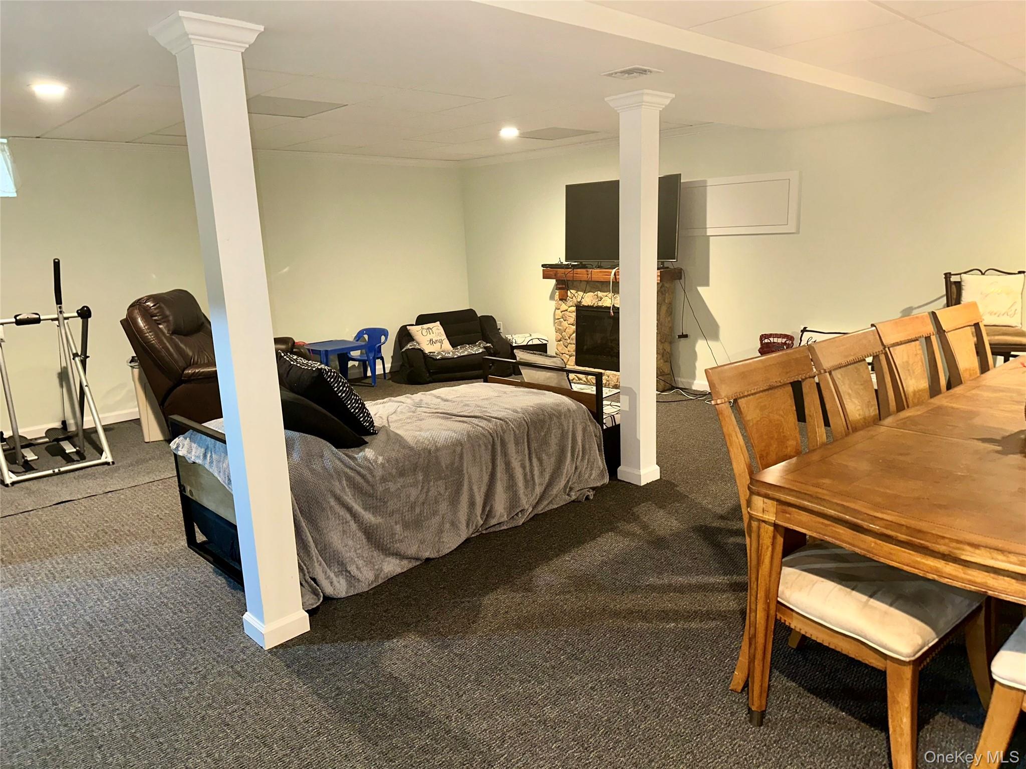 #18 photo, 121 Wildwood Circle, Holtsville , NY 11742