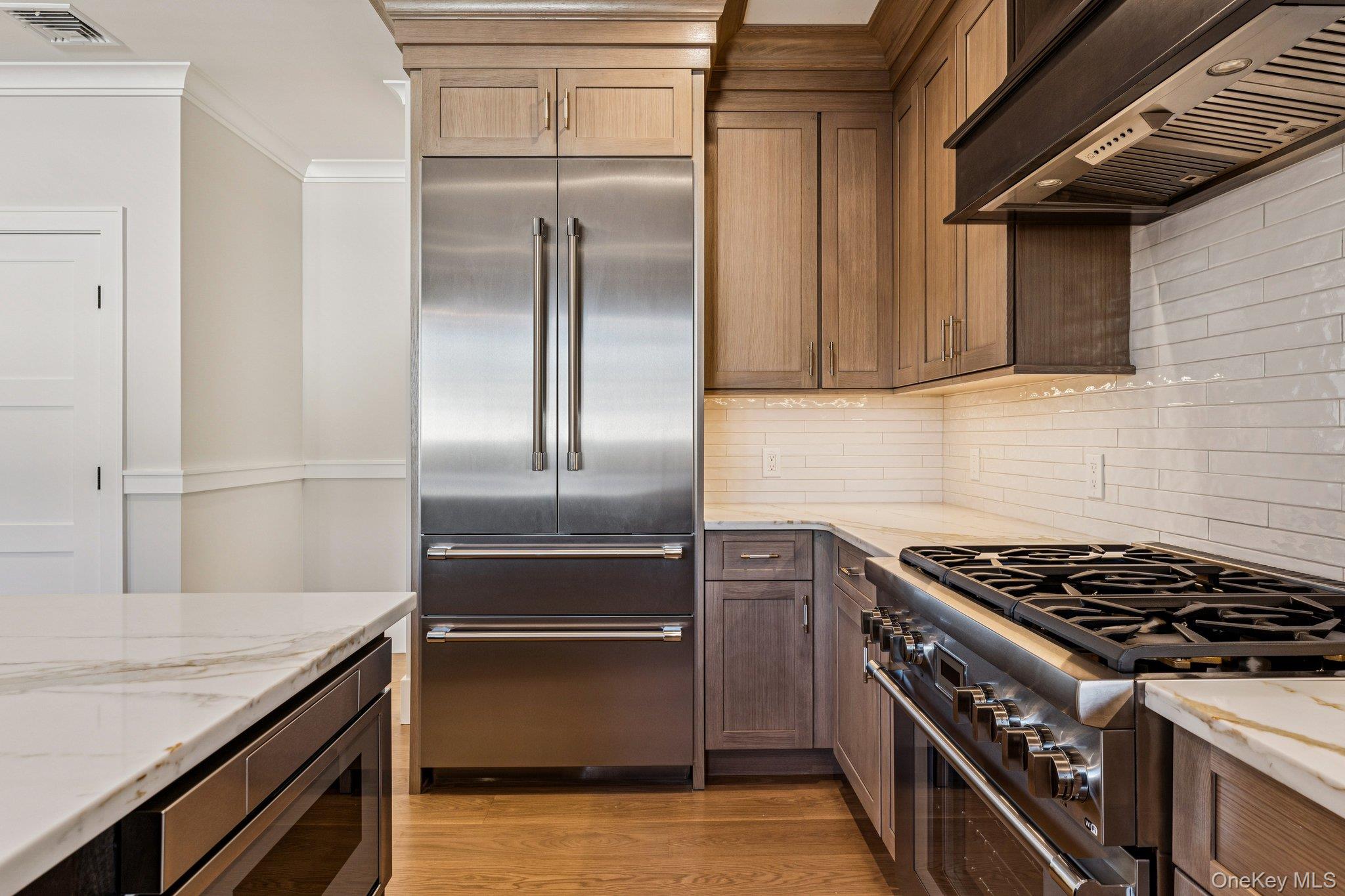 #13 photo, 149 Harding Street, Massapequa Park , NY 11762