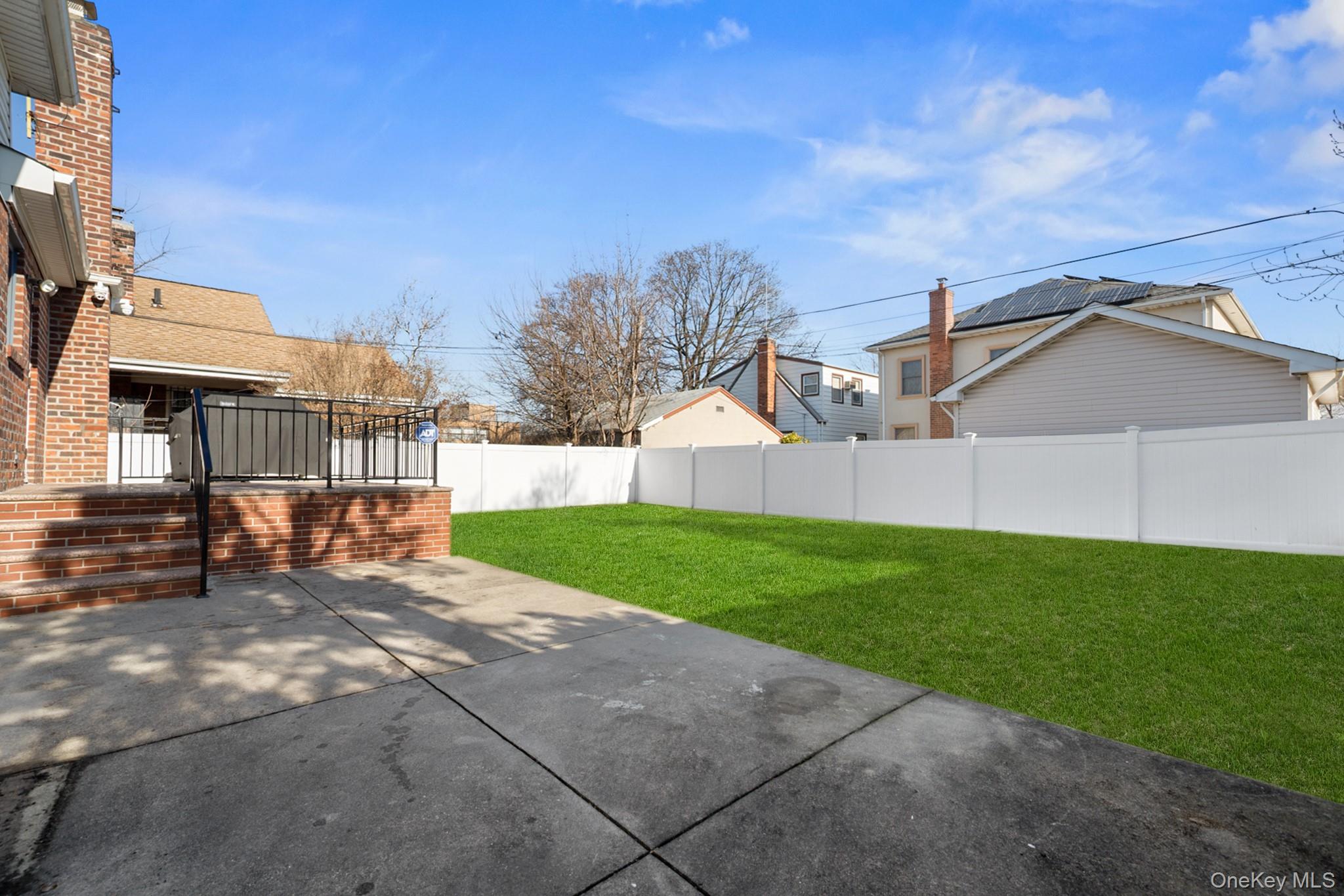 #18 photo, 79-09 260th Street, Floral Park , NY 11004