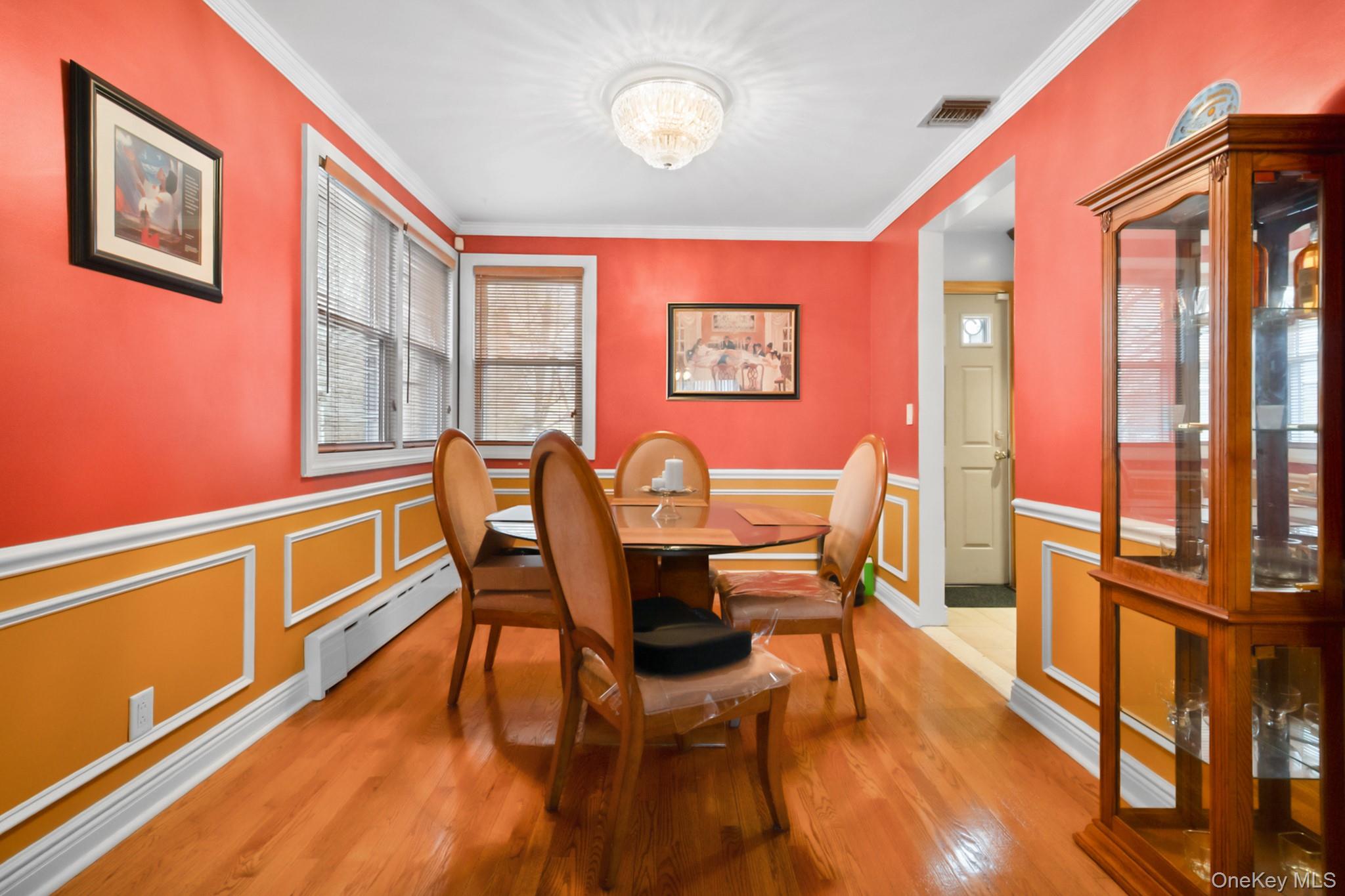 #4 photo, 79-09 260th Street, Floral Park , NY 11004