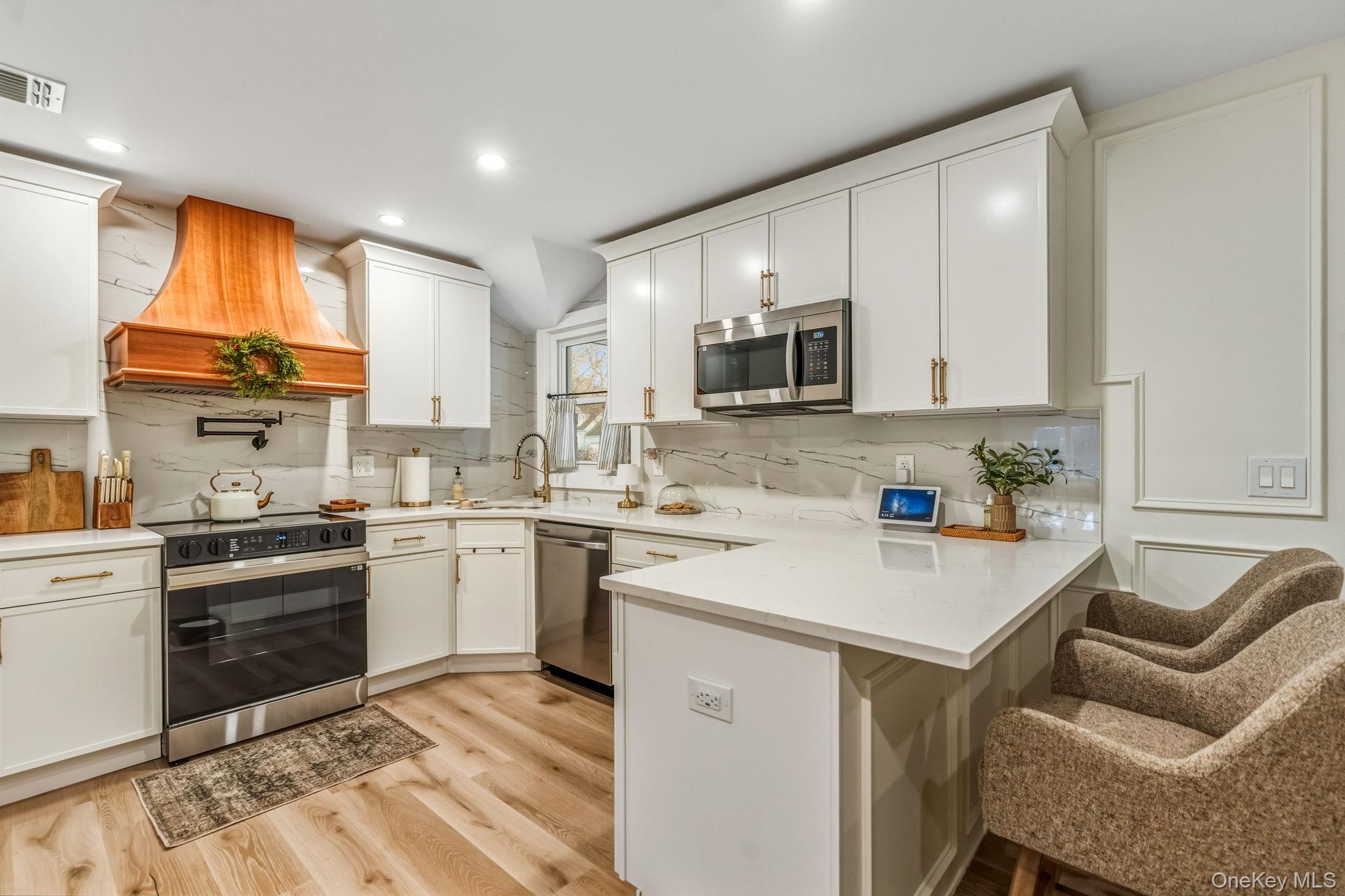 #14 photo, 118 Ketcham Avenue, सफ़ोक काउंटी Patchogue , NY 11772