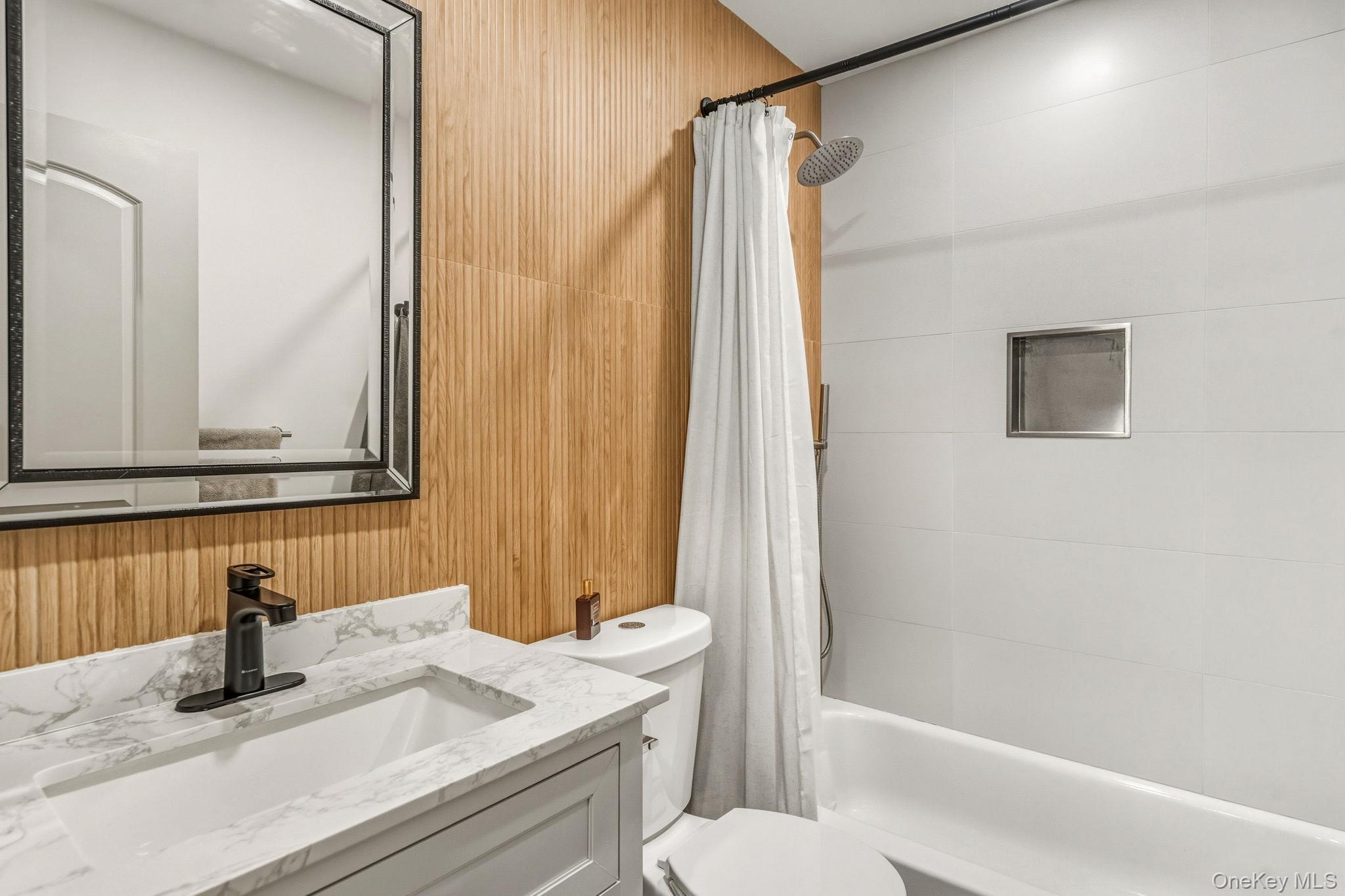 #16 photo, 118 Ketcham Avenue, सफ़ोक काउंटी Patchogue , NY 11772