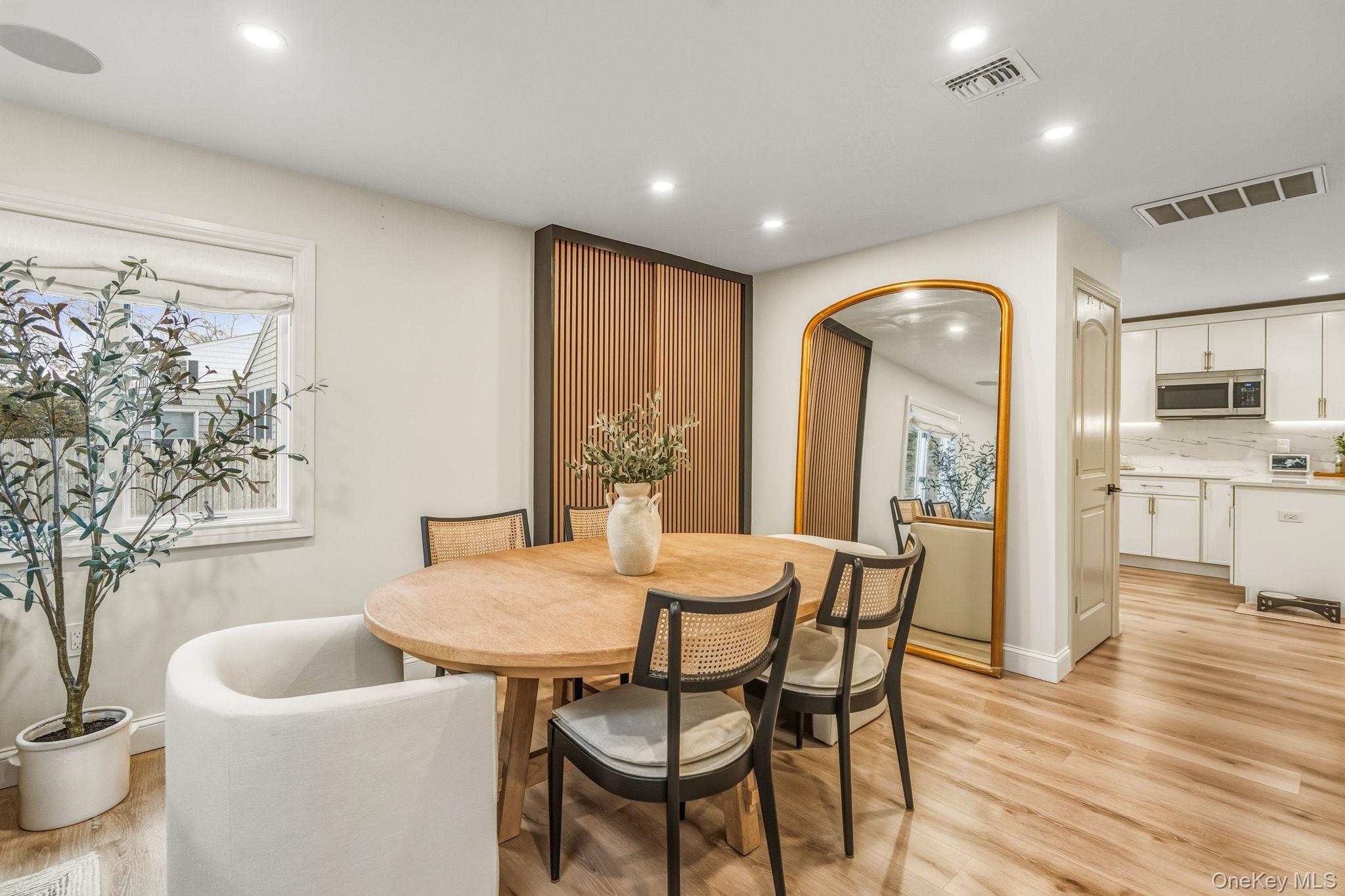 #20 photo, 118 Ketcham Avenue, सफ़ोक काउंटी Patchogue , NY 11772