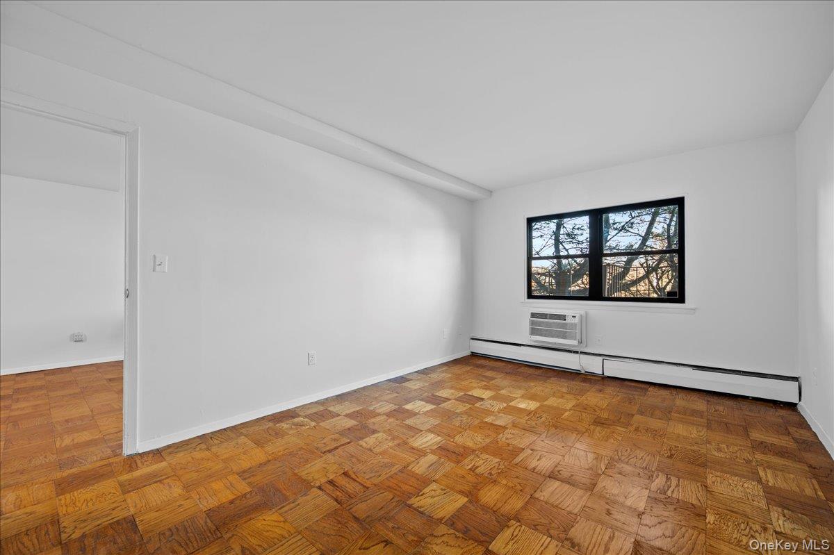 #8 photo, 2241 Palmer Avenue, New Rochelle , NY 10801