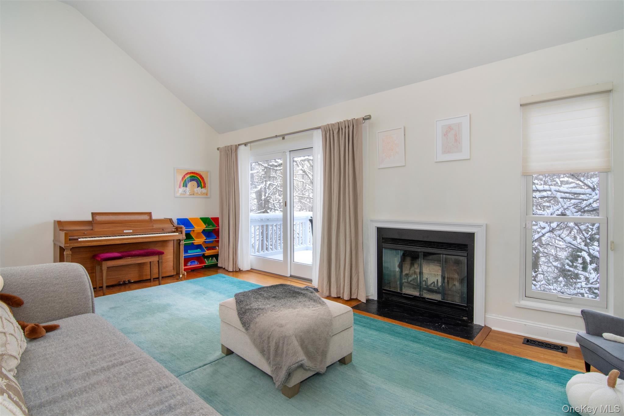 #11 photo, 110 Valleyview Road, Irvington , NY 10533