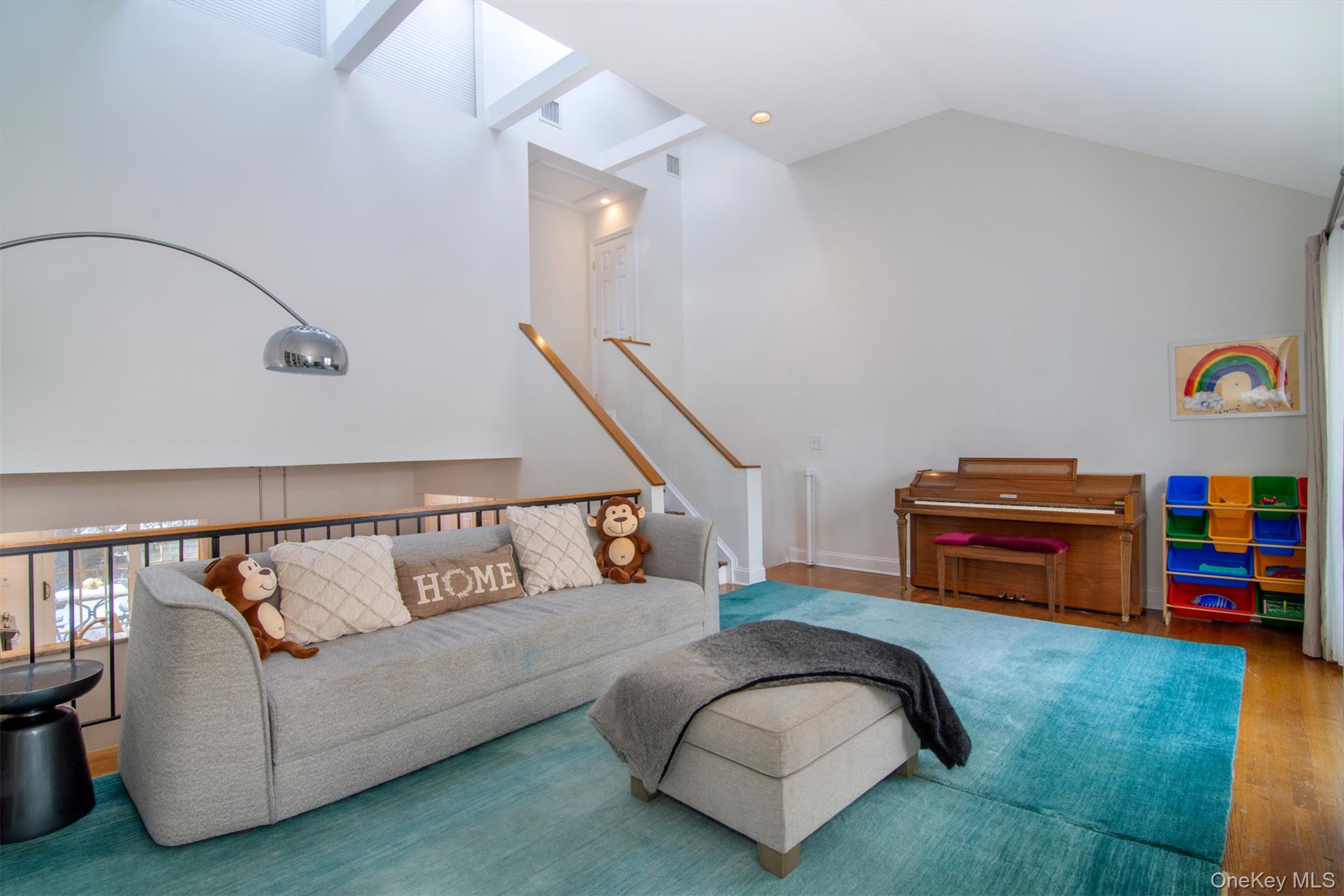 #12 photo, 110 Valleyview Road, Irvington , NY 10533