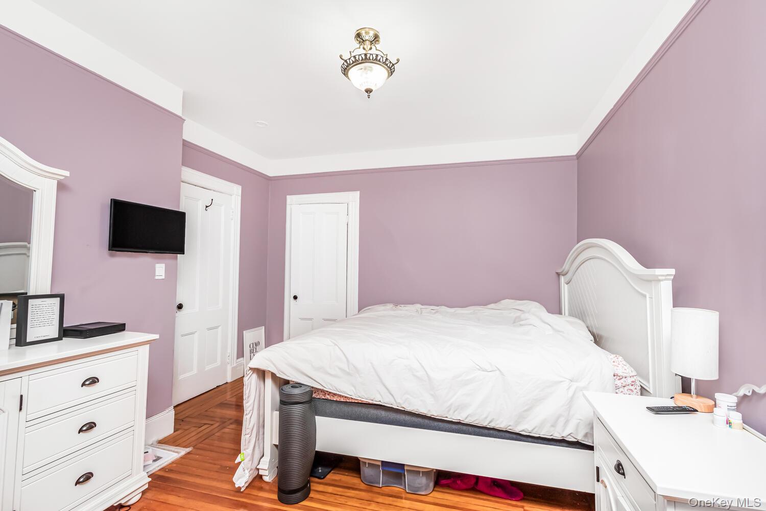 #11 photo, 32 Glover Avenue, Yonkers , NY 10704