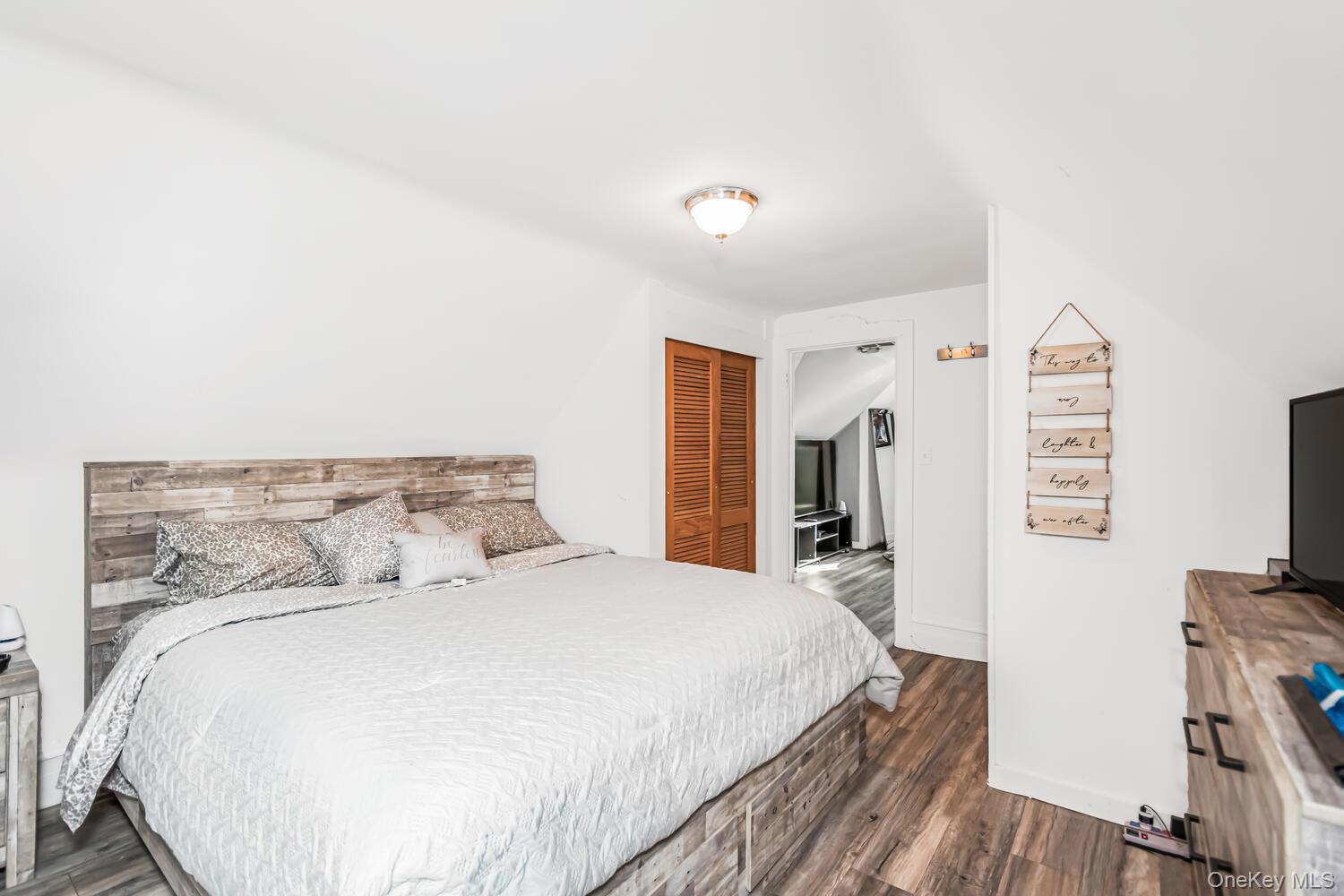 #15 photo, 32 Glover Avenue, Yonkers , NY 10704